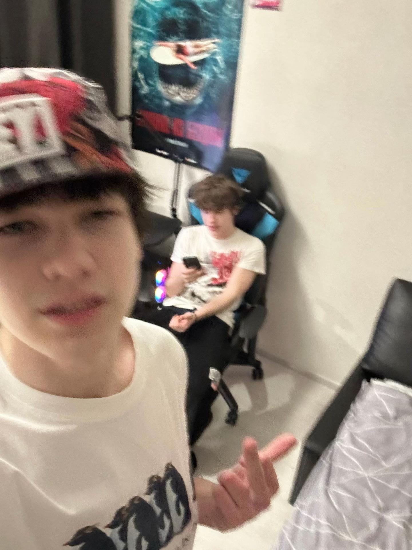 @Krutostb17