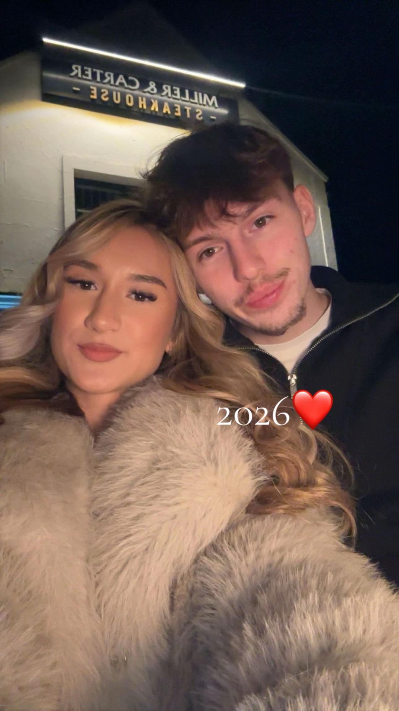 @chlxek_