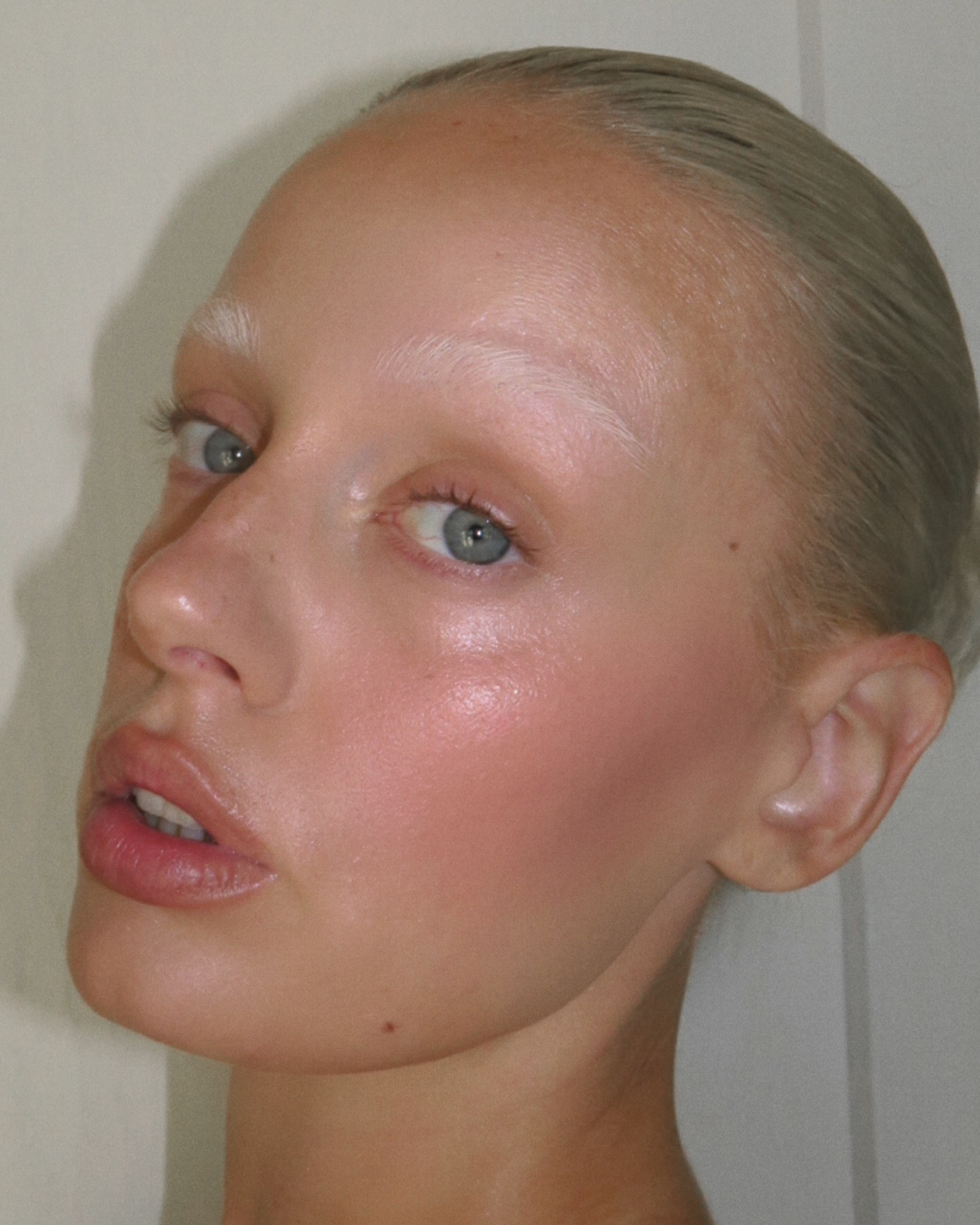 @r.e.m. beauty