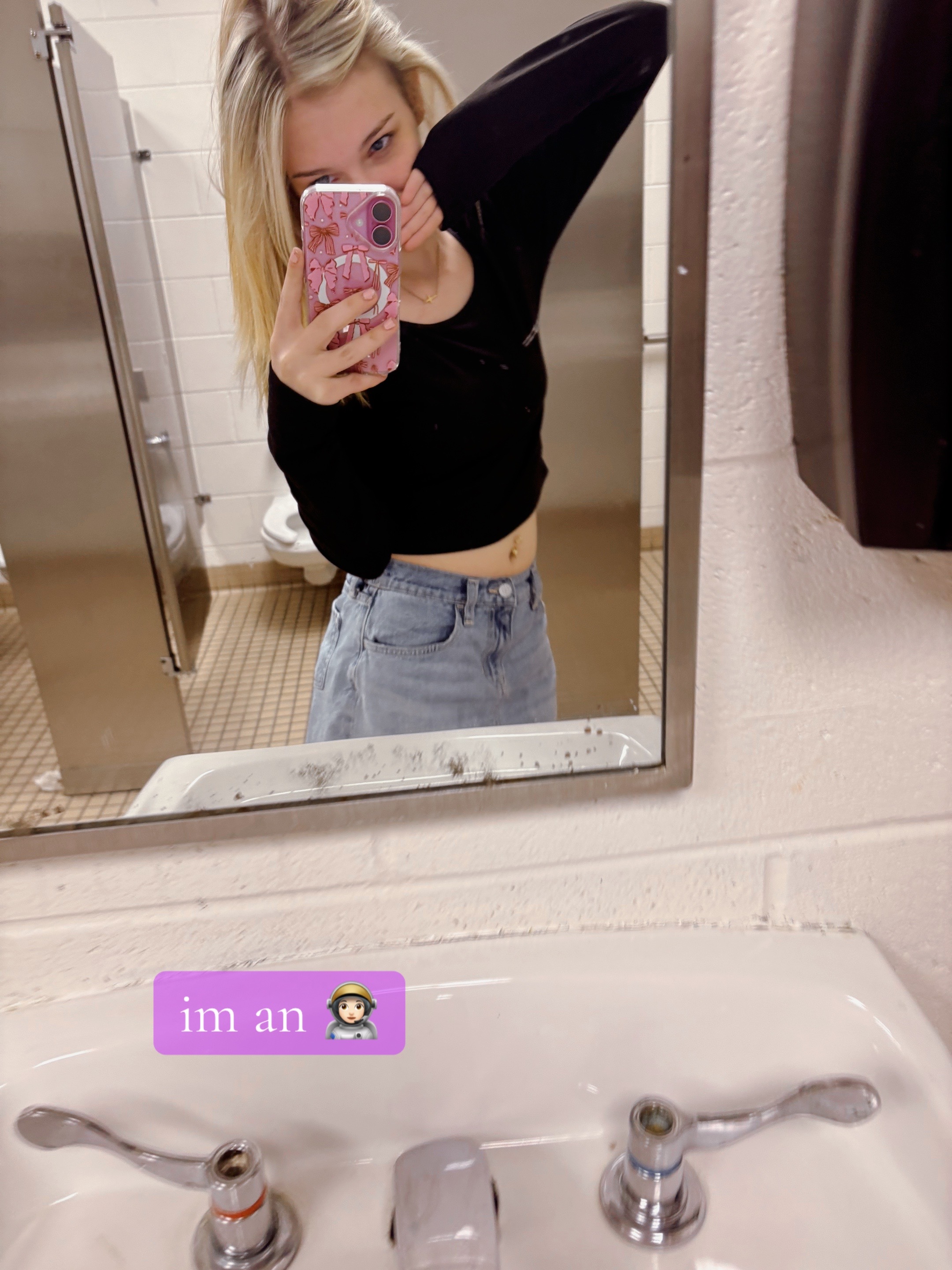 @m i y a 🌞 (Carter’s verison)
