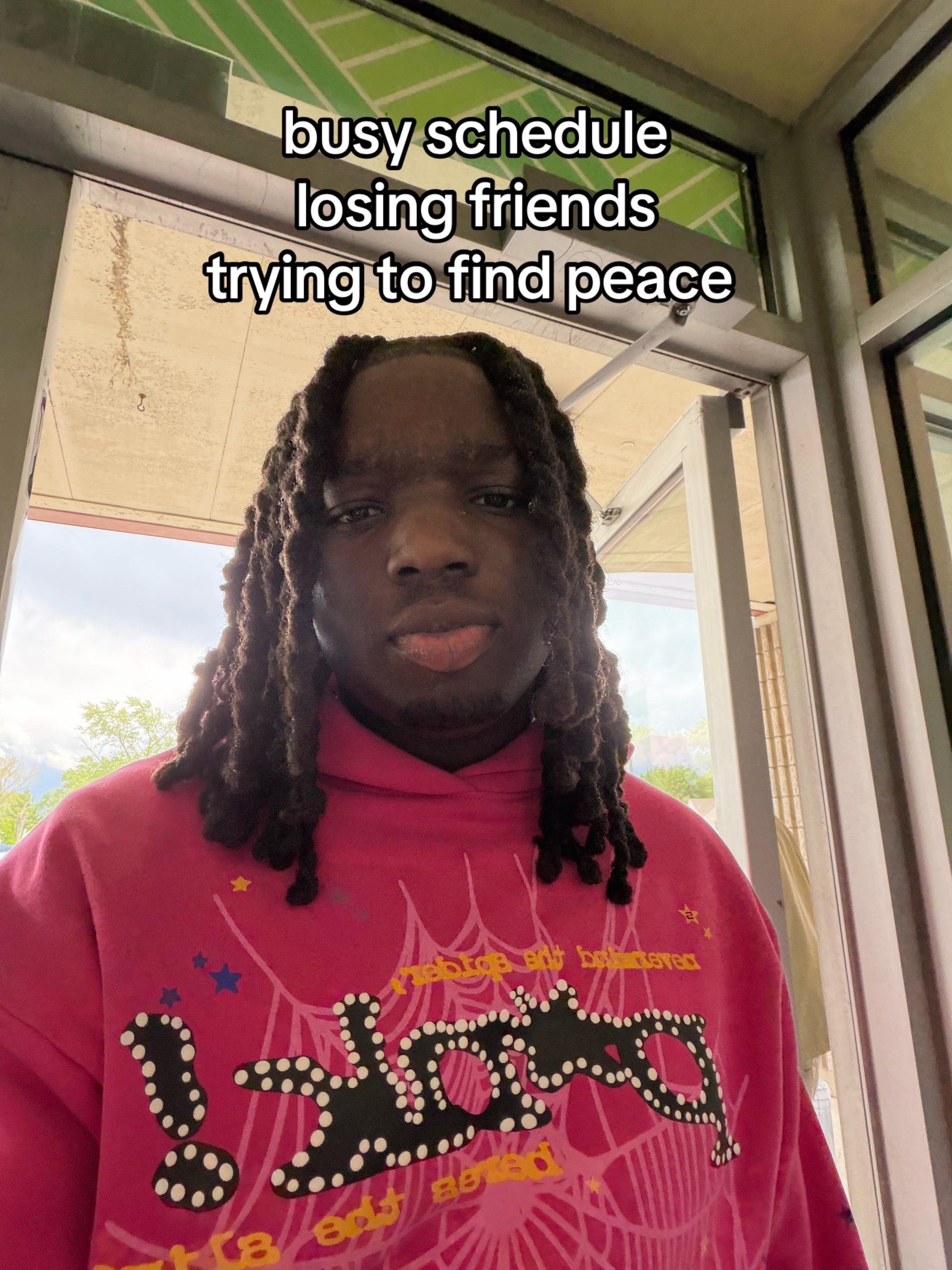 @KAYY3X