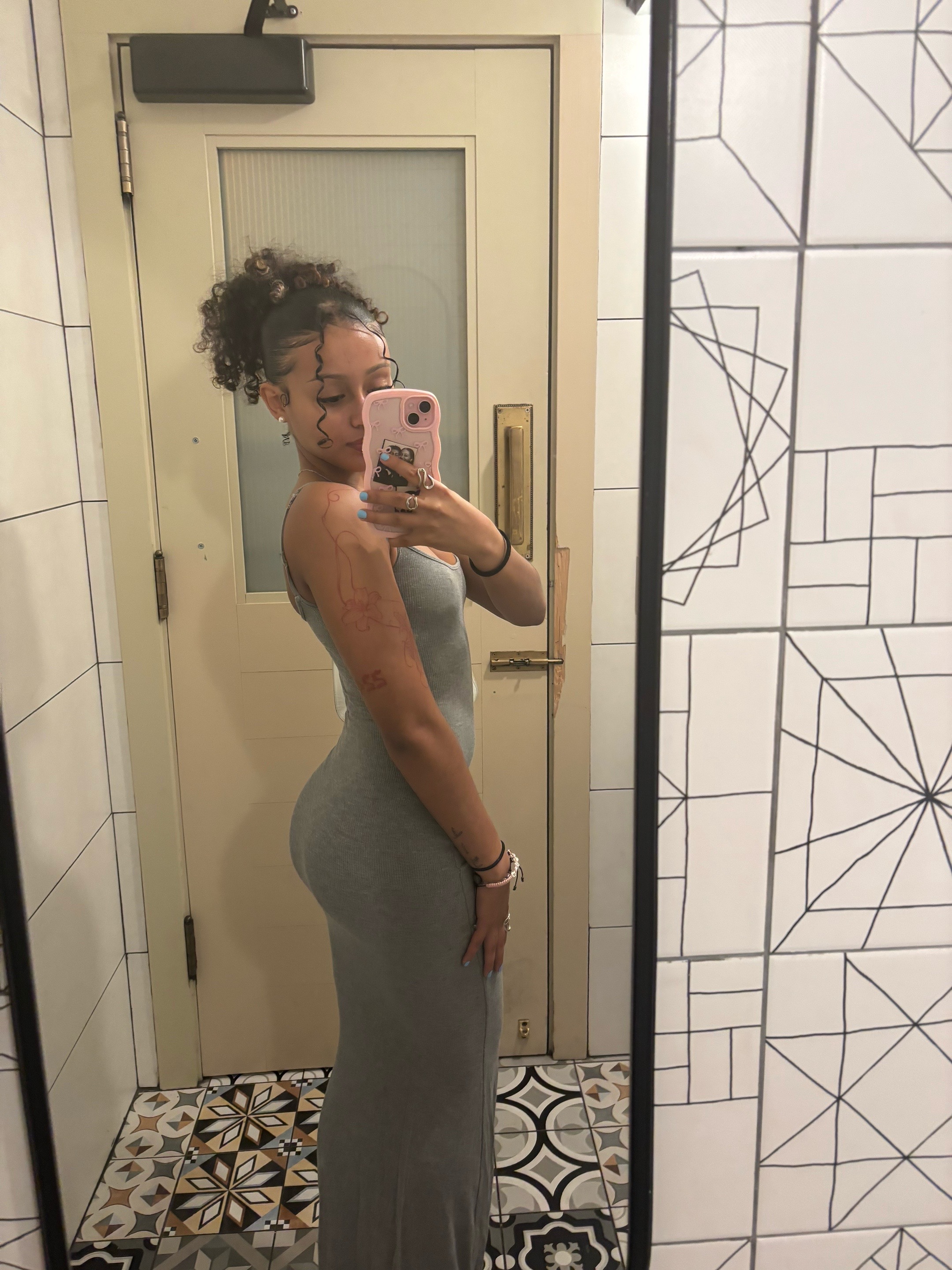 @haileytero