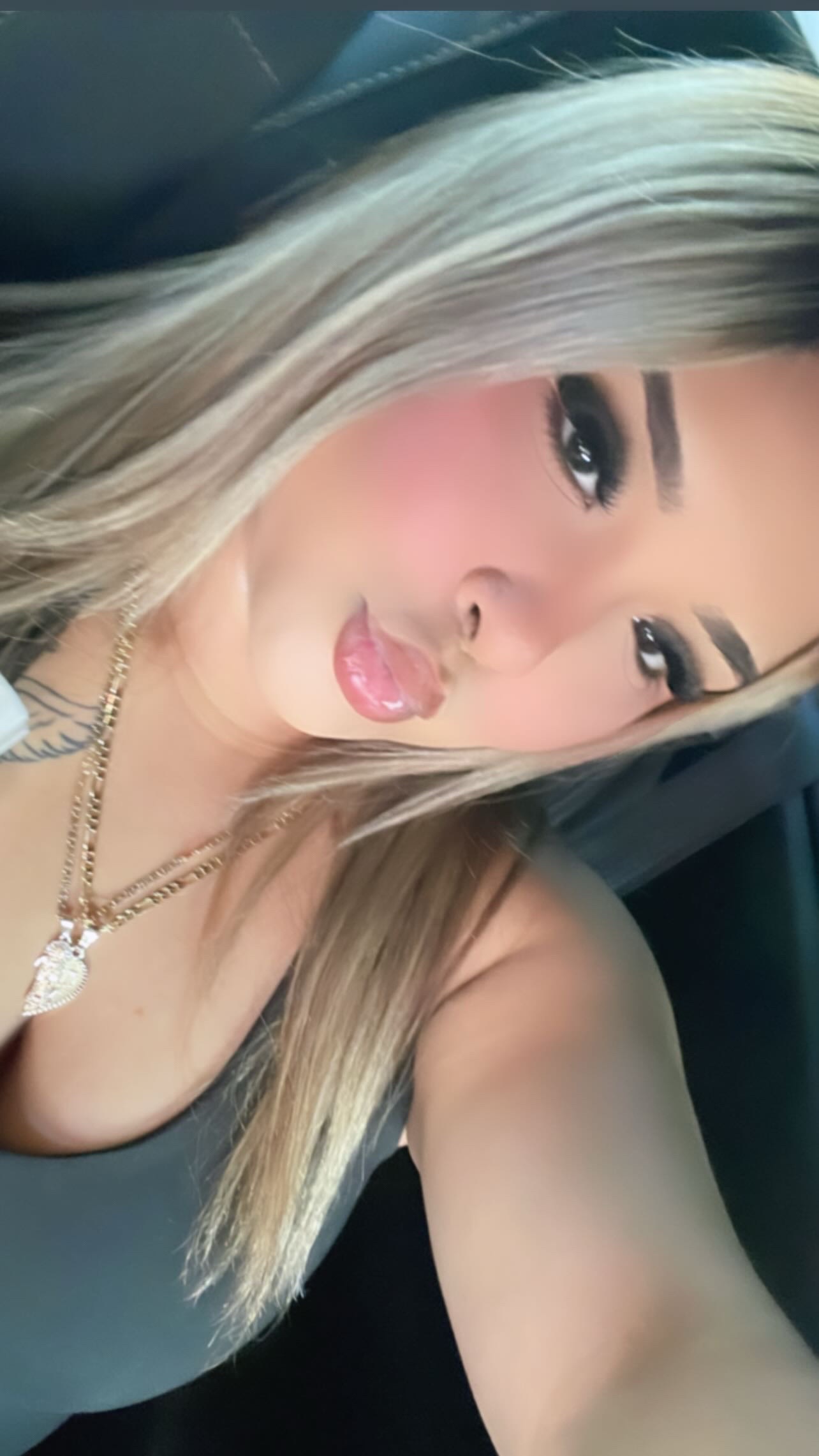 @Nenaa🍒