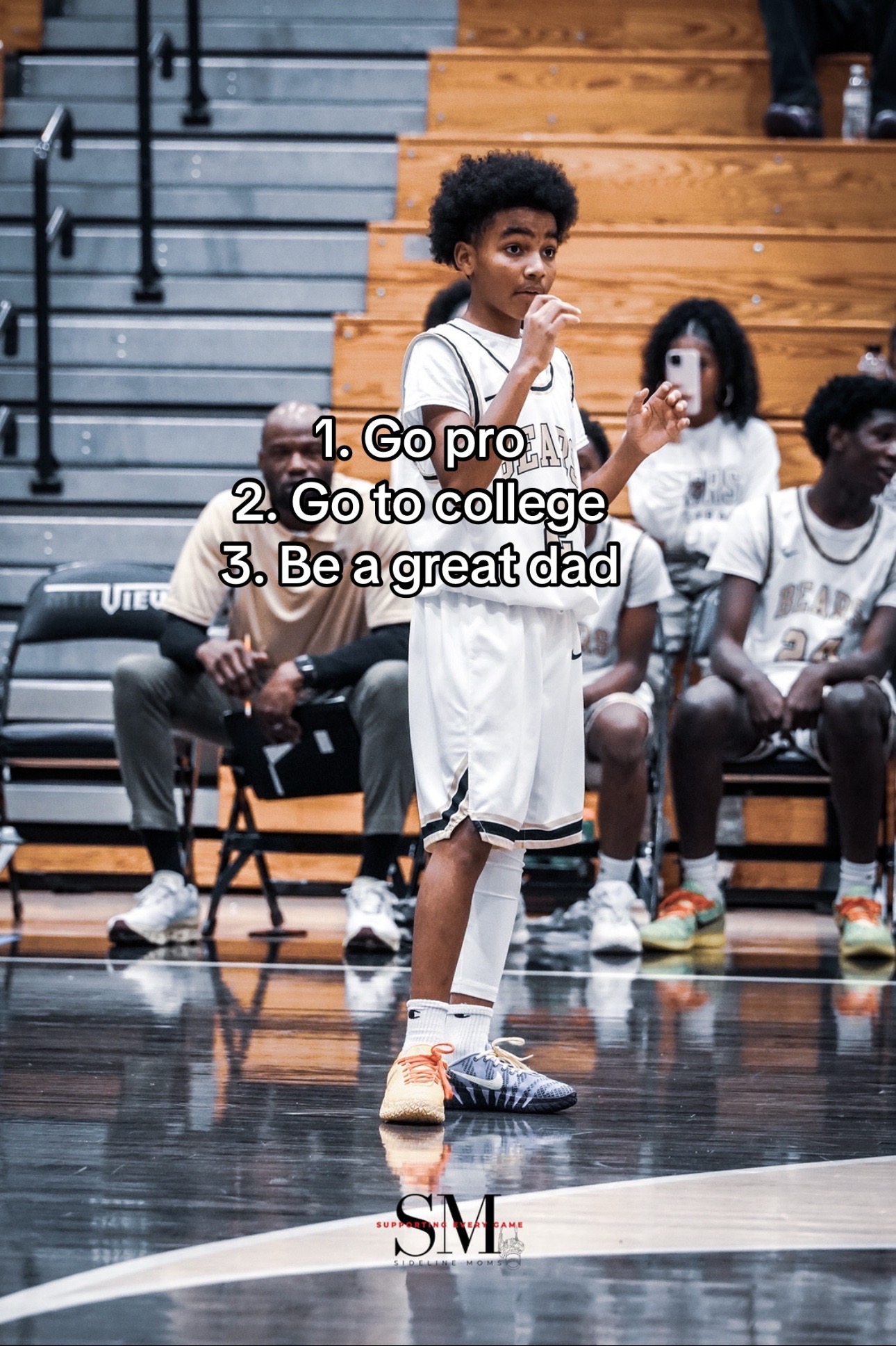 @ilovetohoopz