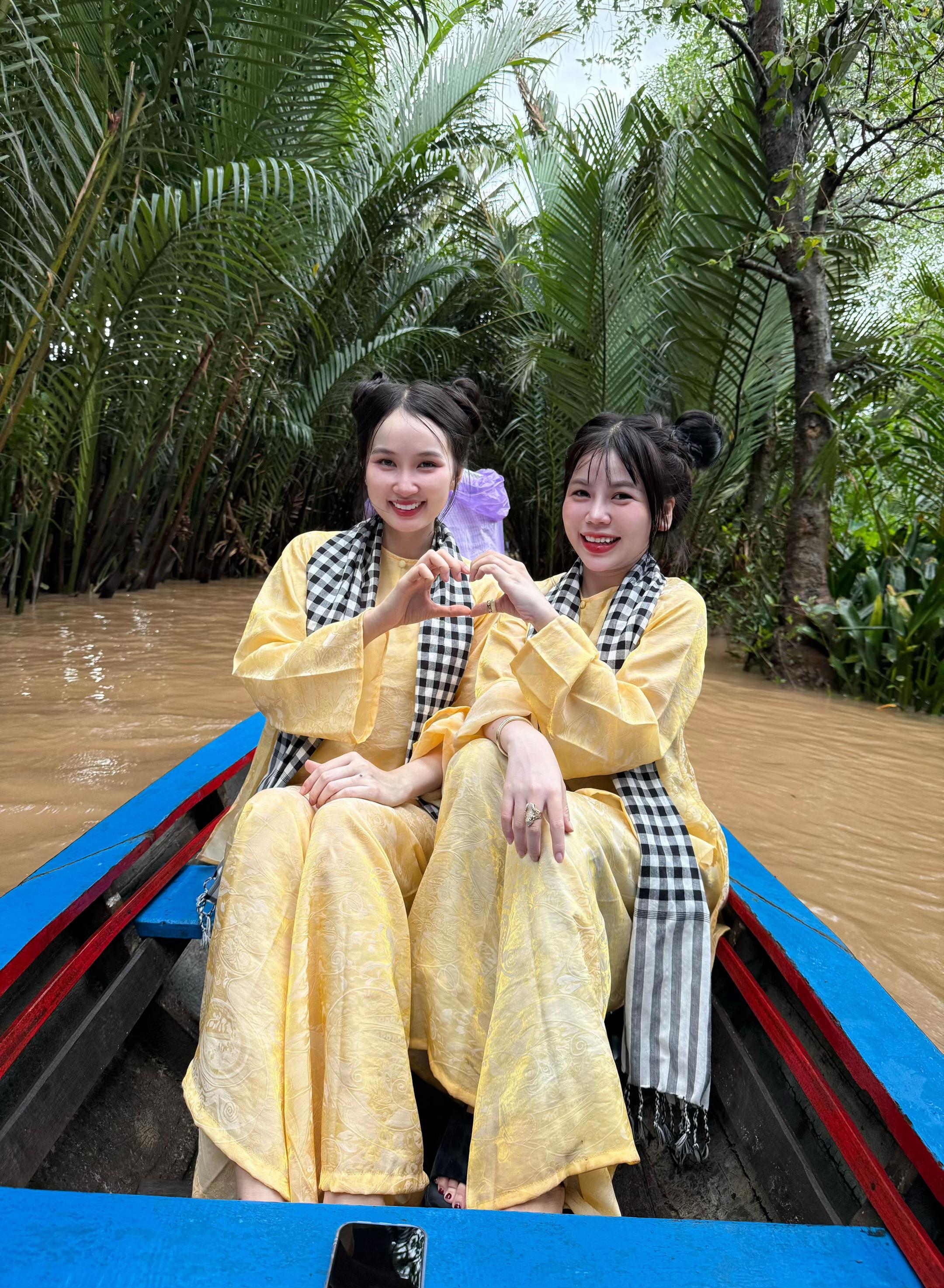 @P&eacute; ChuMy 77