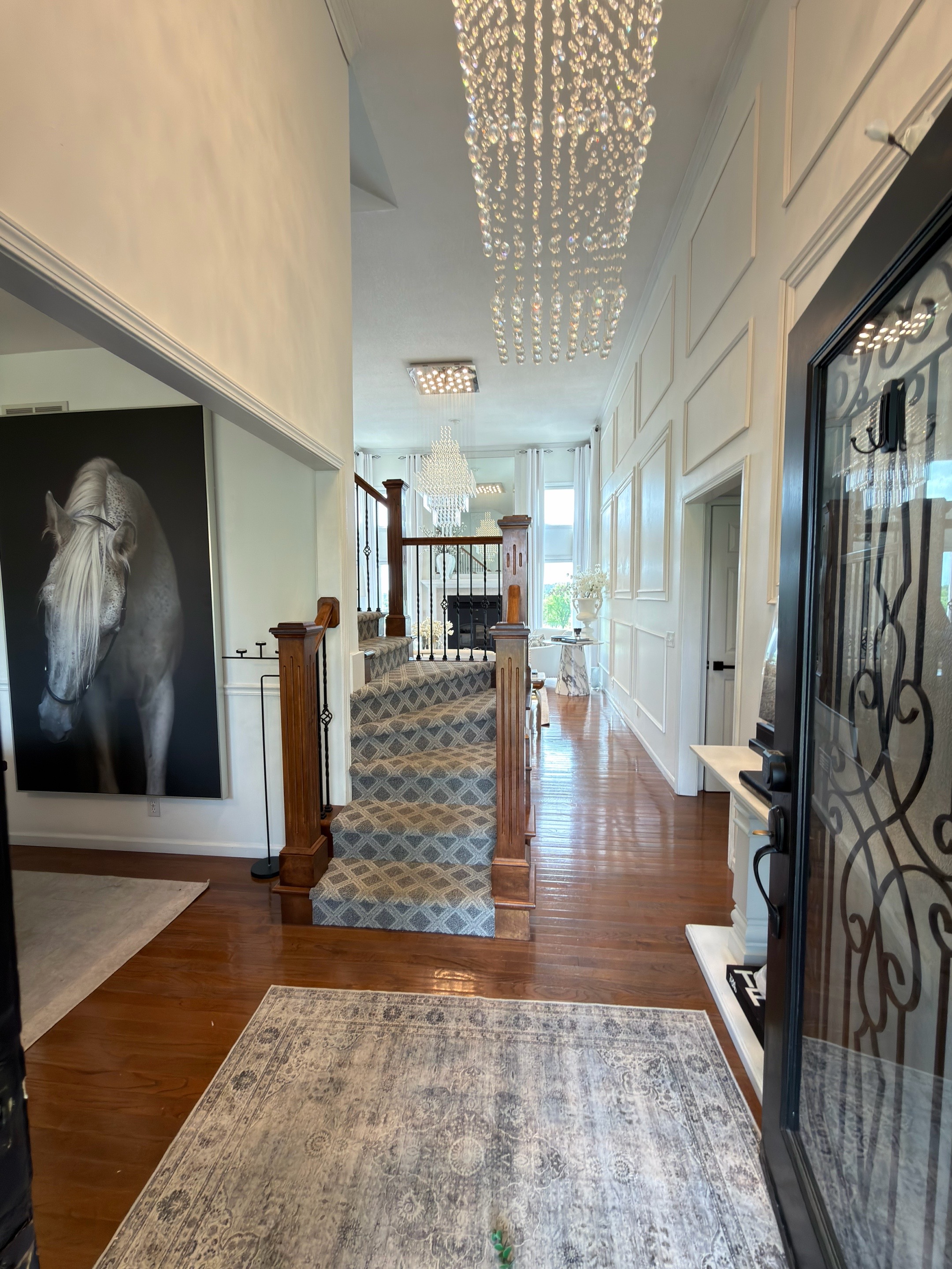 @Gilla Leigh{Interior Designer}