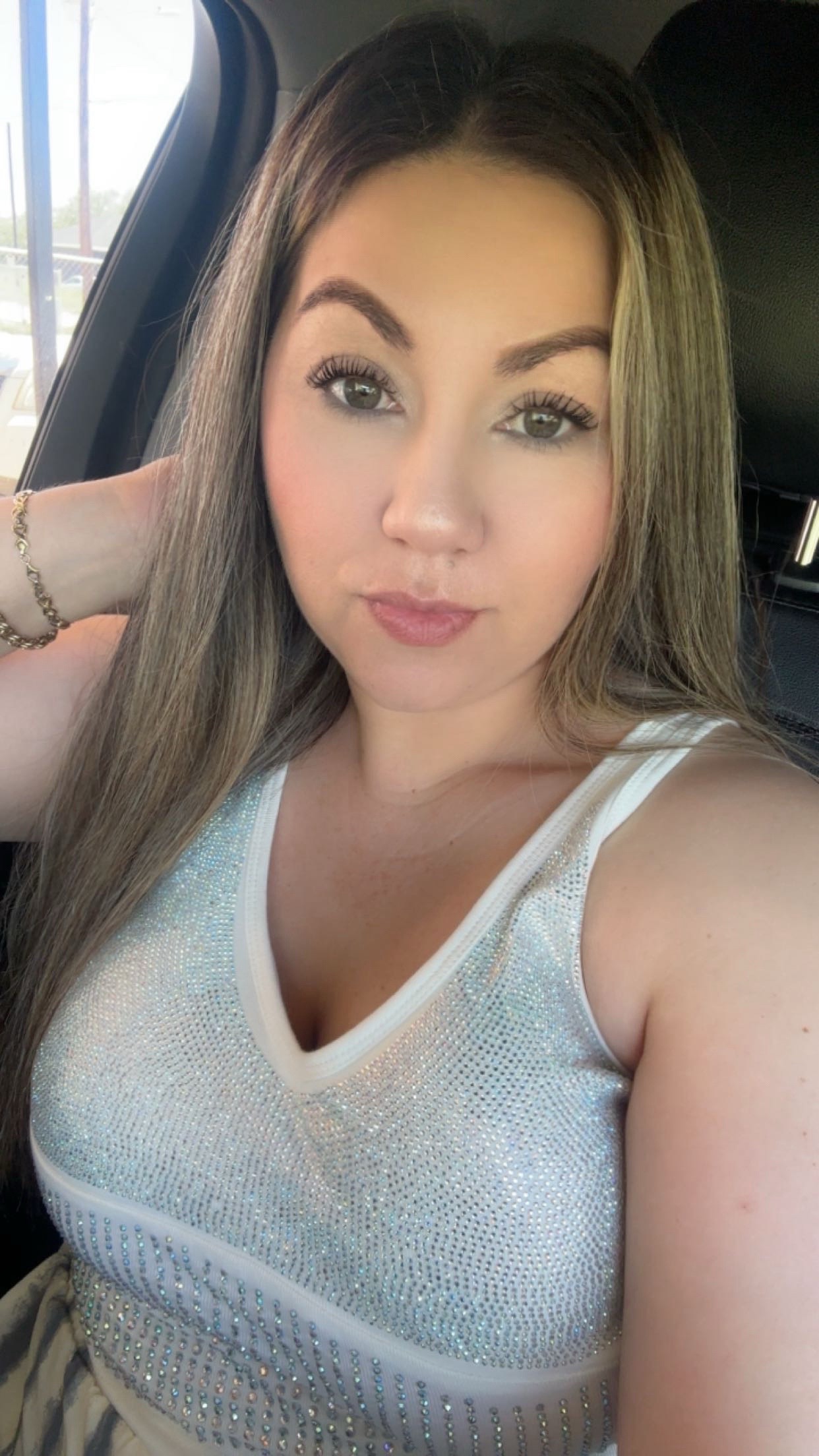 @Angelica González