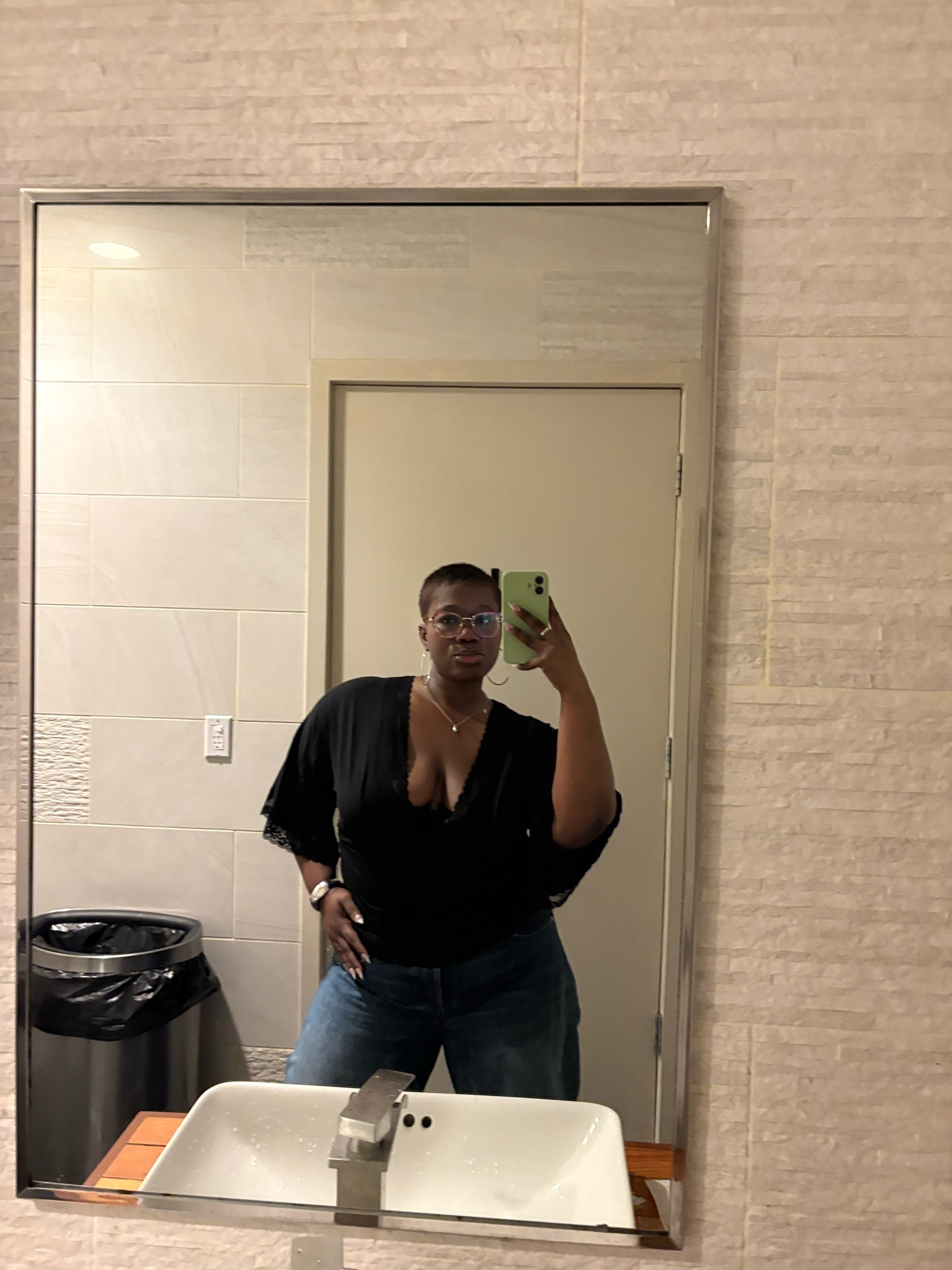 @It’s Eboni 💞