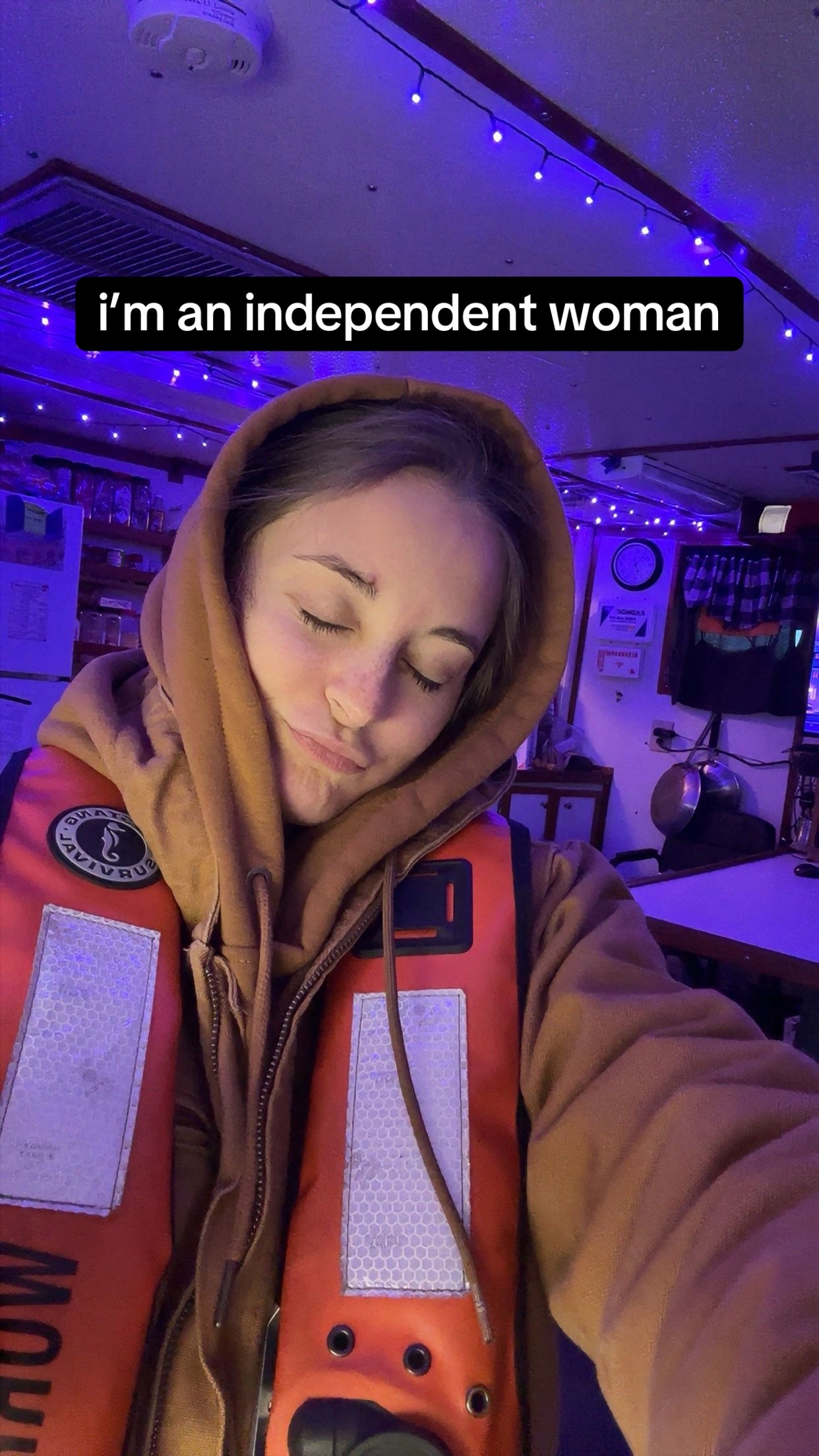 @Victoria🫧