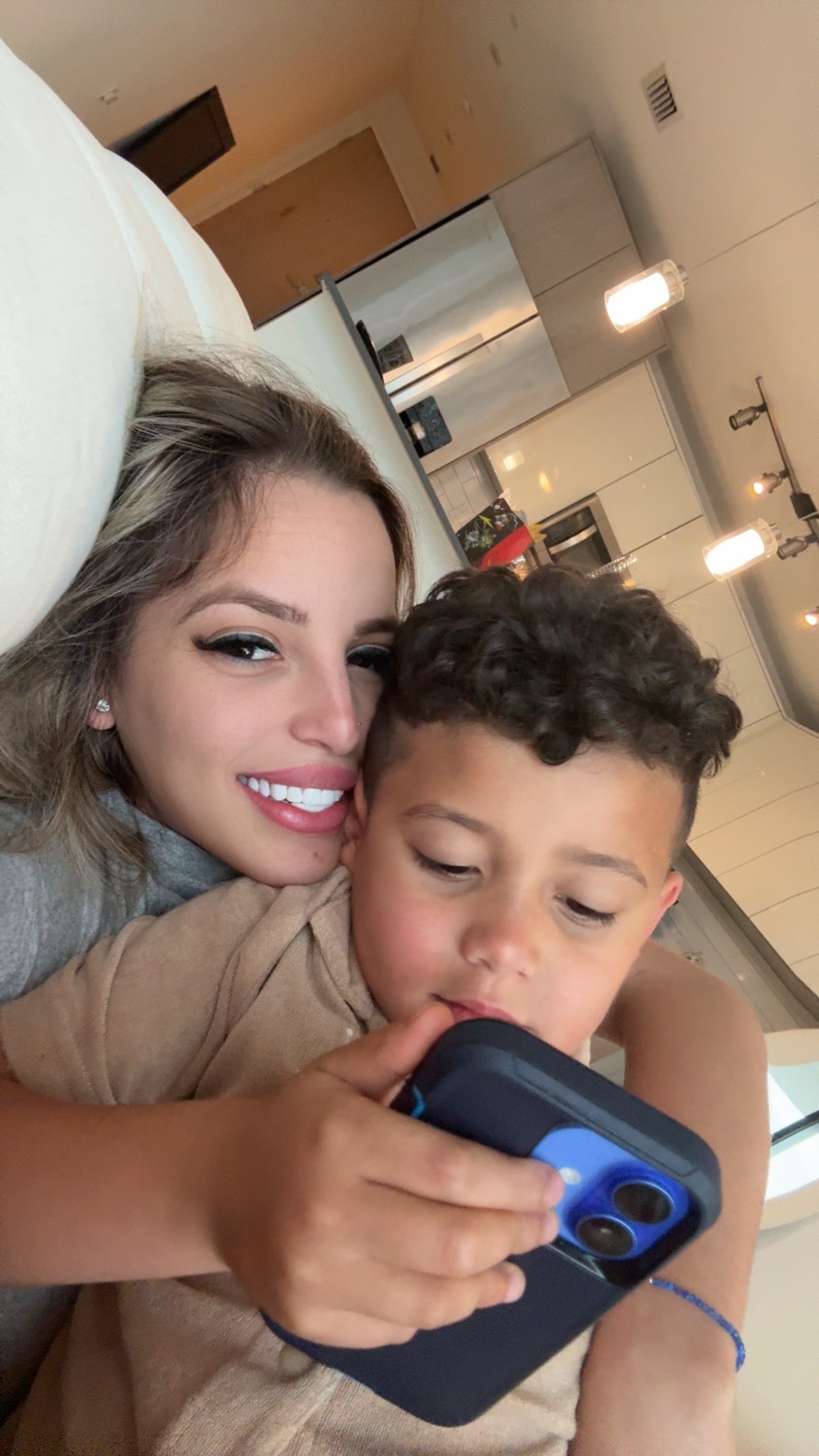 @Adriana Raquel