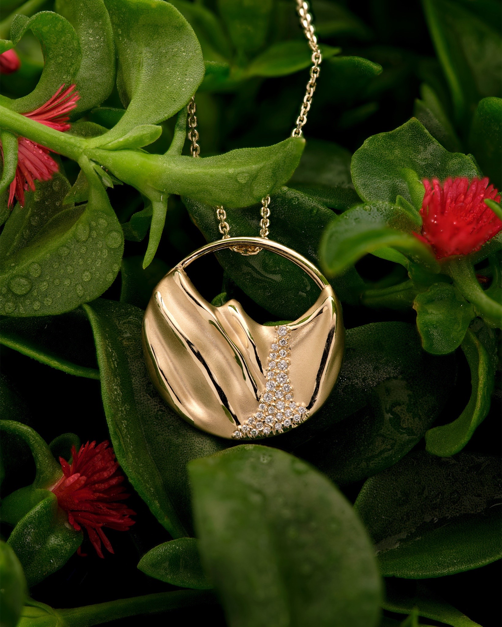 @Maui Divers Jewelry