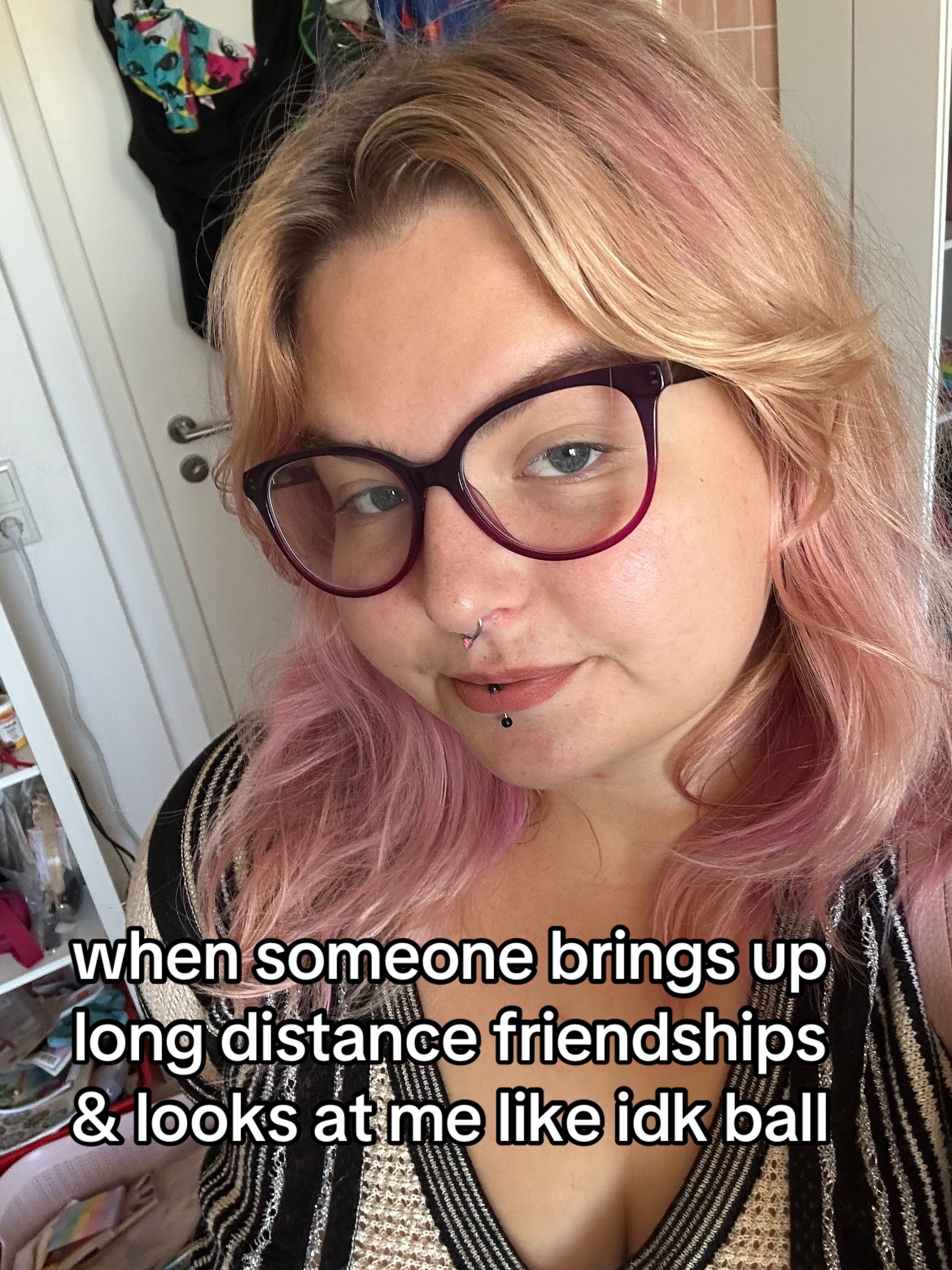 @🖤