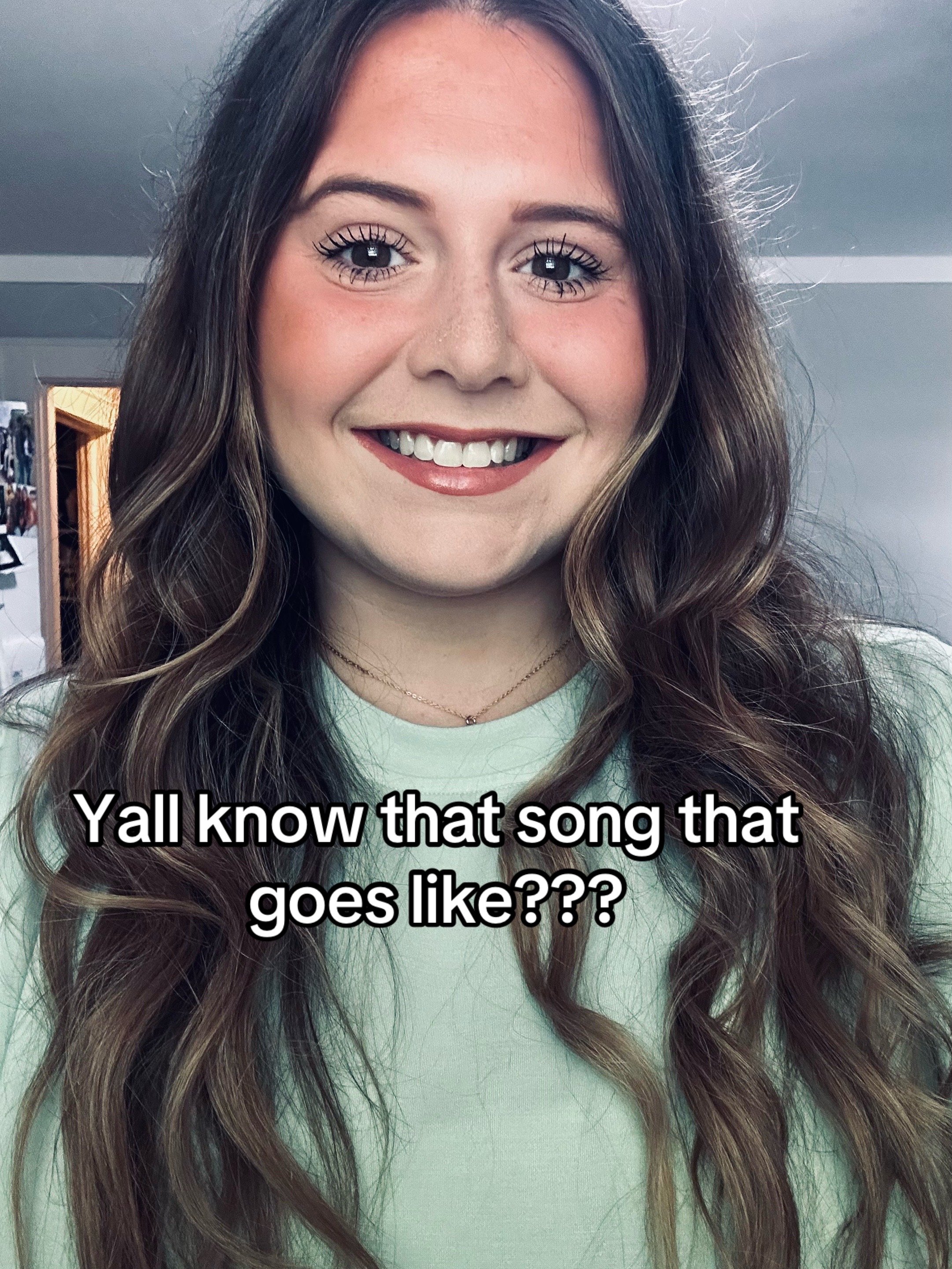 @EMILY RUDD