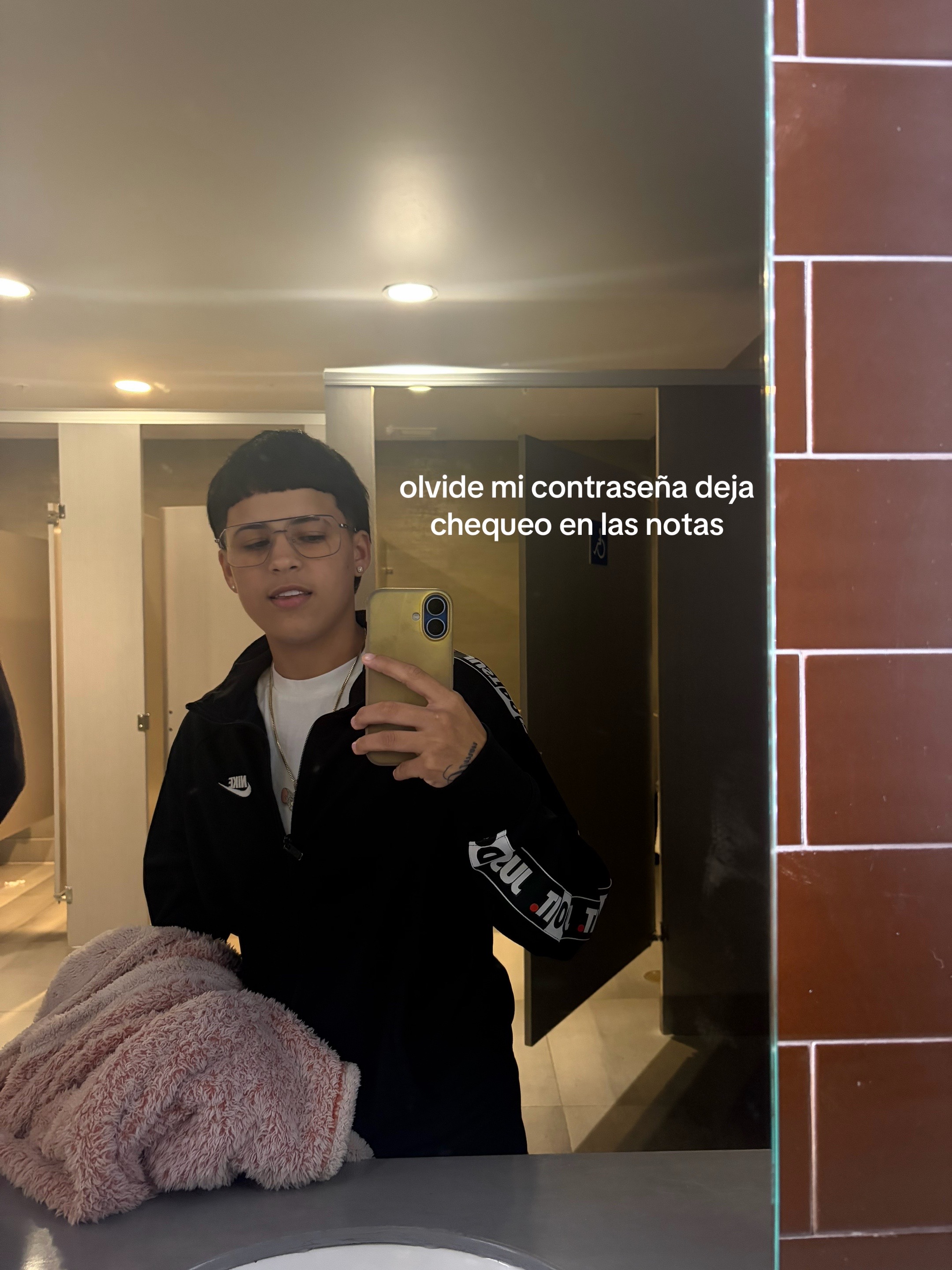 @carlitos