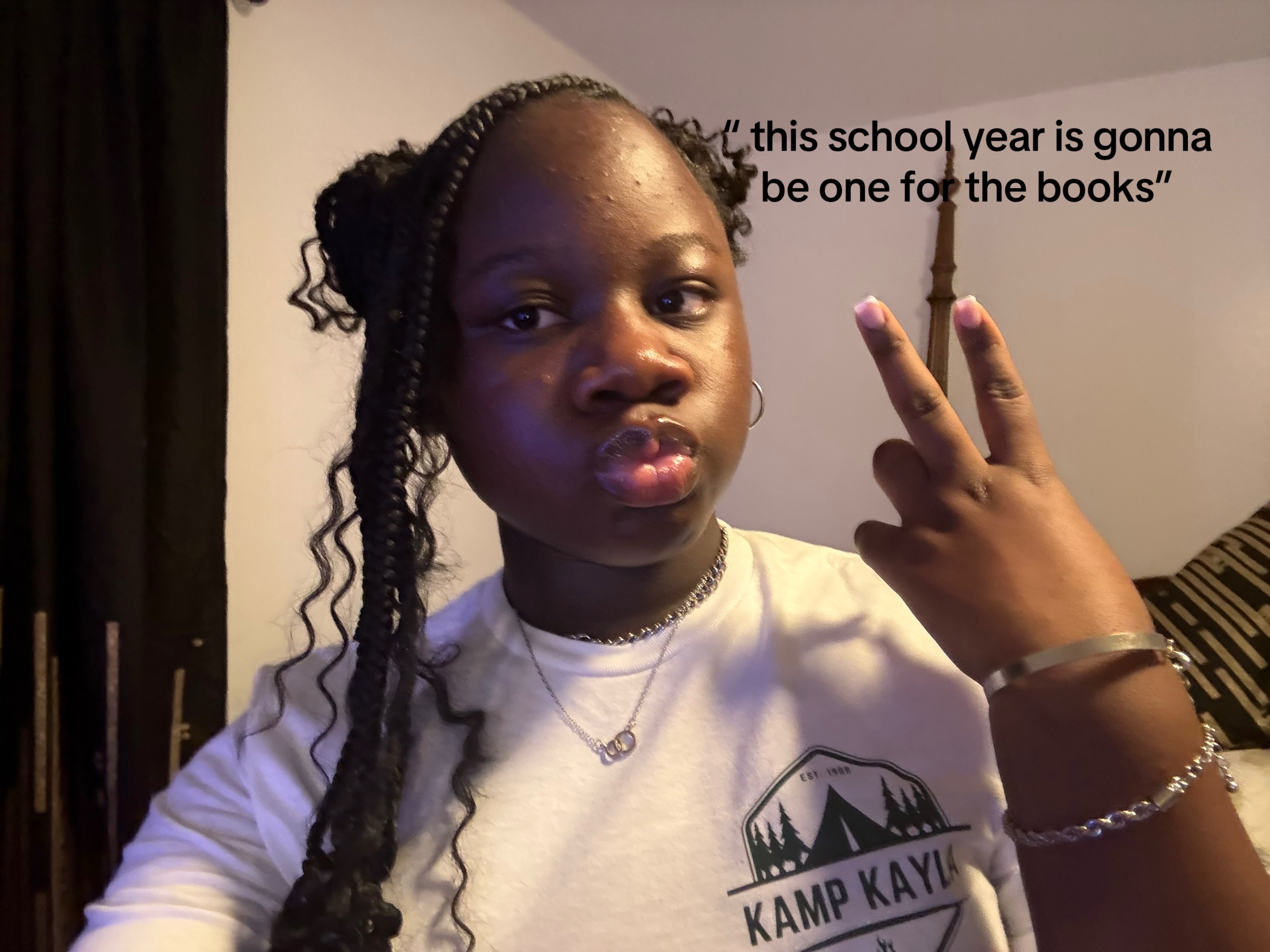 @j .