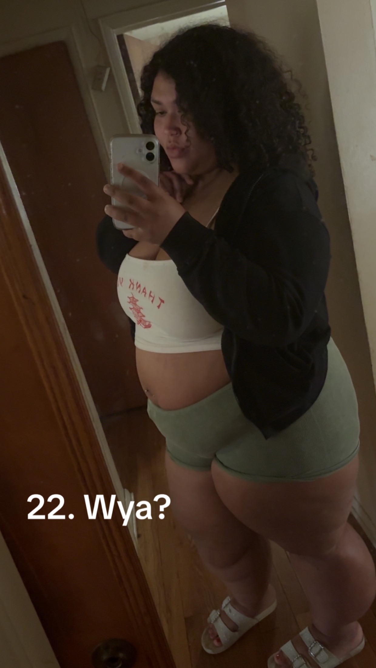 @CurlyheadZimmarria