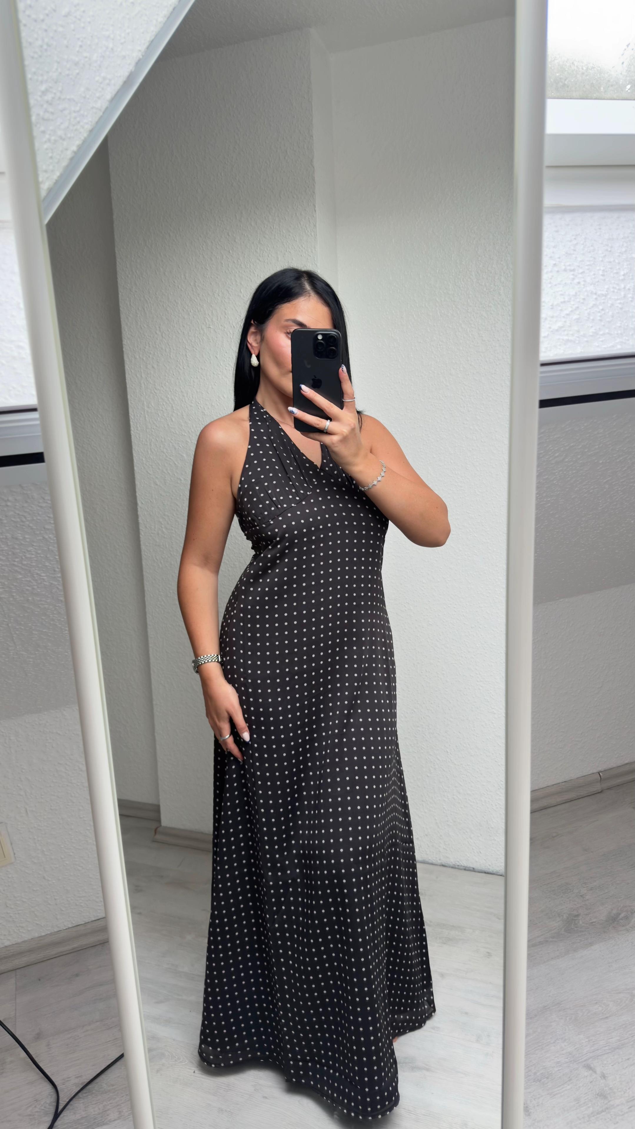 @melina.ozc