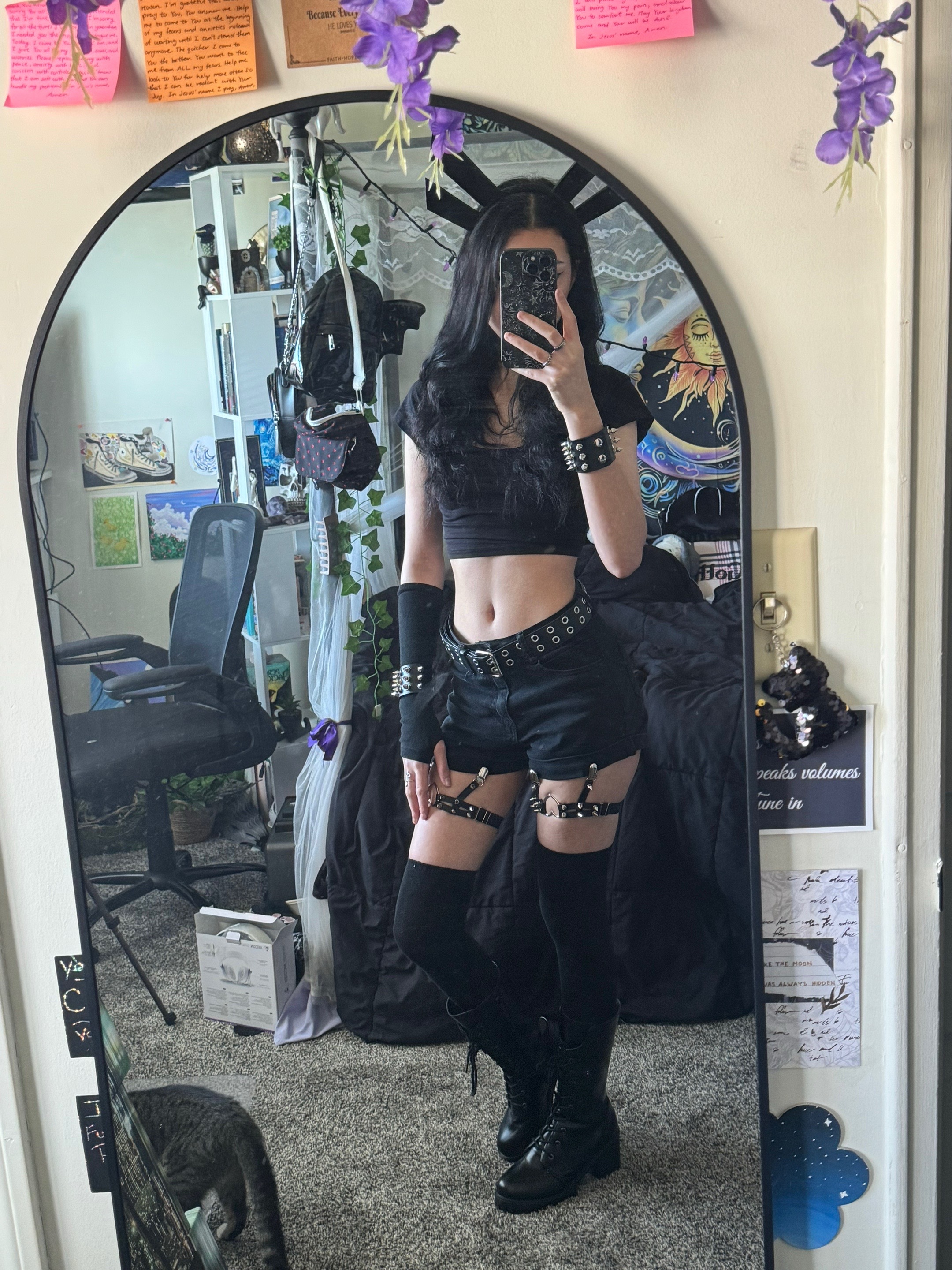 @therav_en