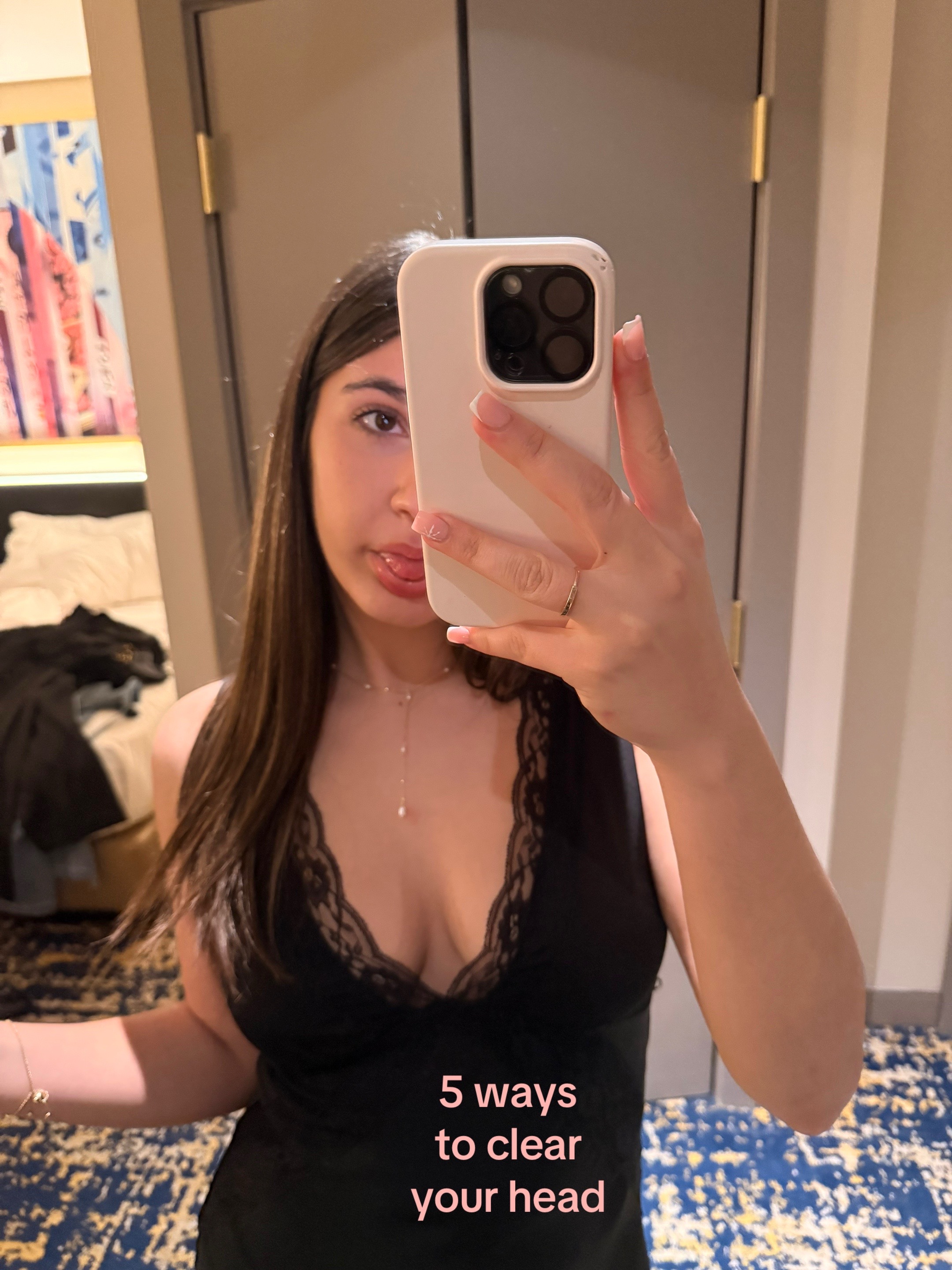 @nicole