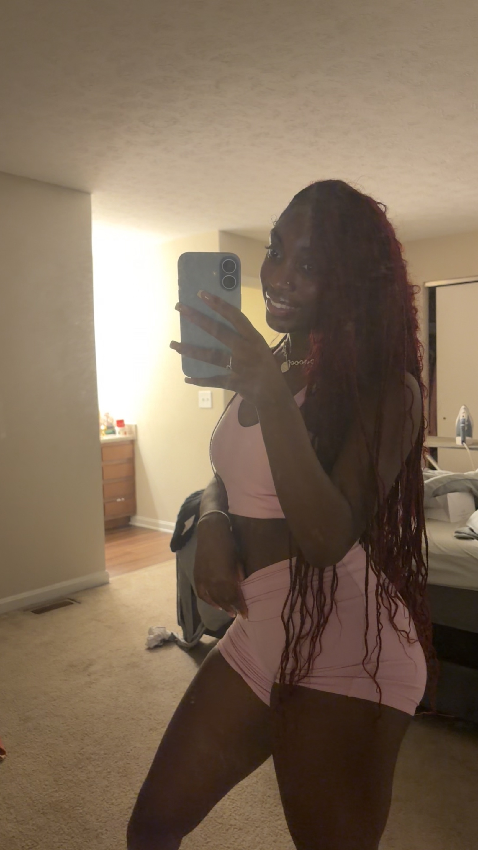 @nothoneste