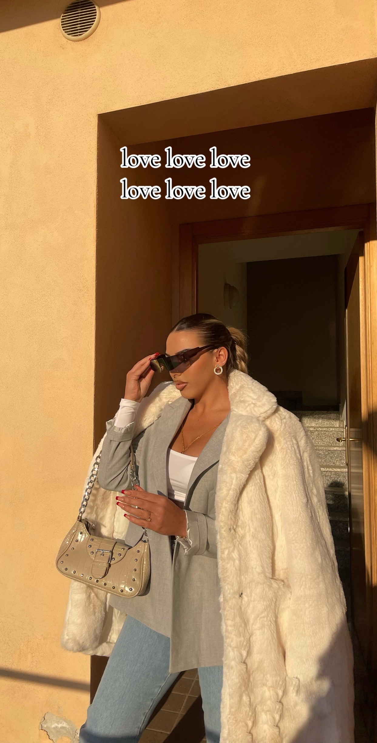 @LINDA BAJRAMI ✪