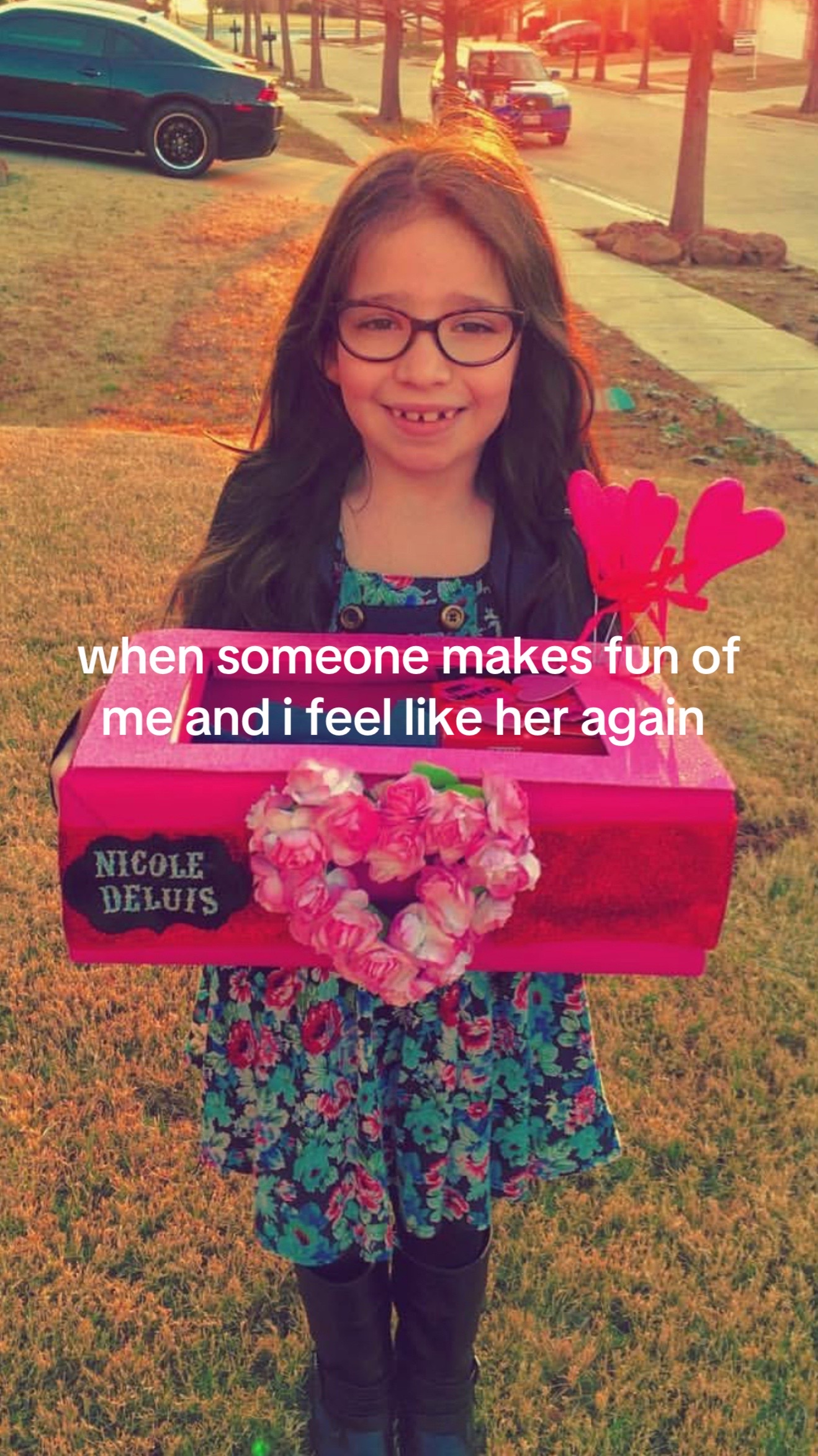 @nicole