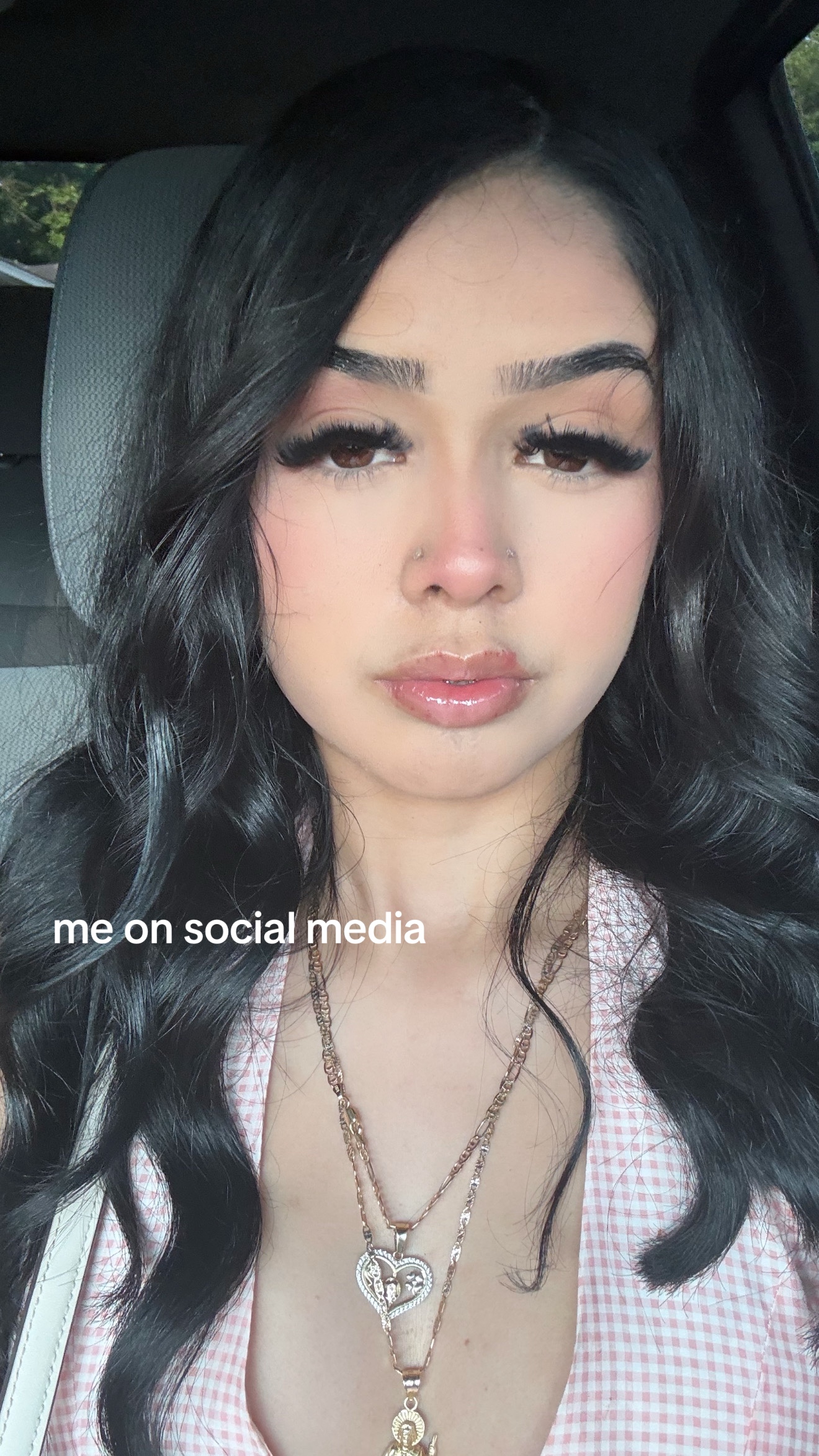 @️