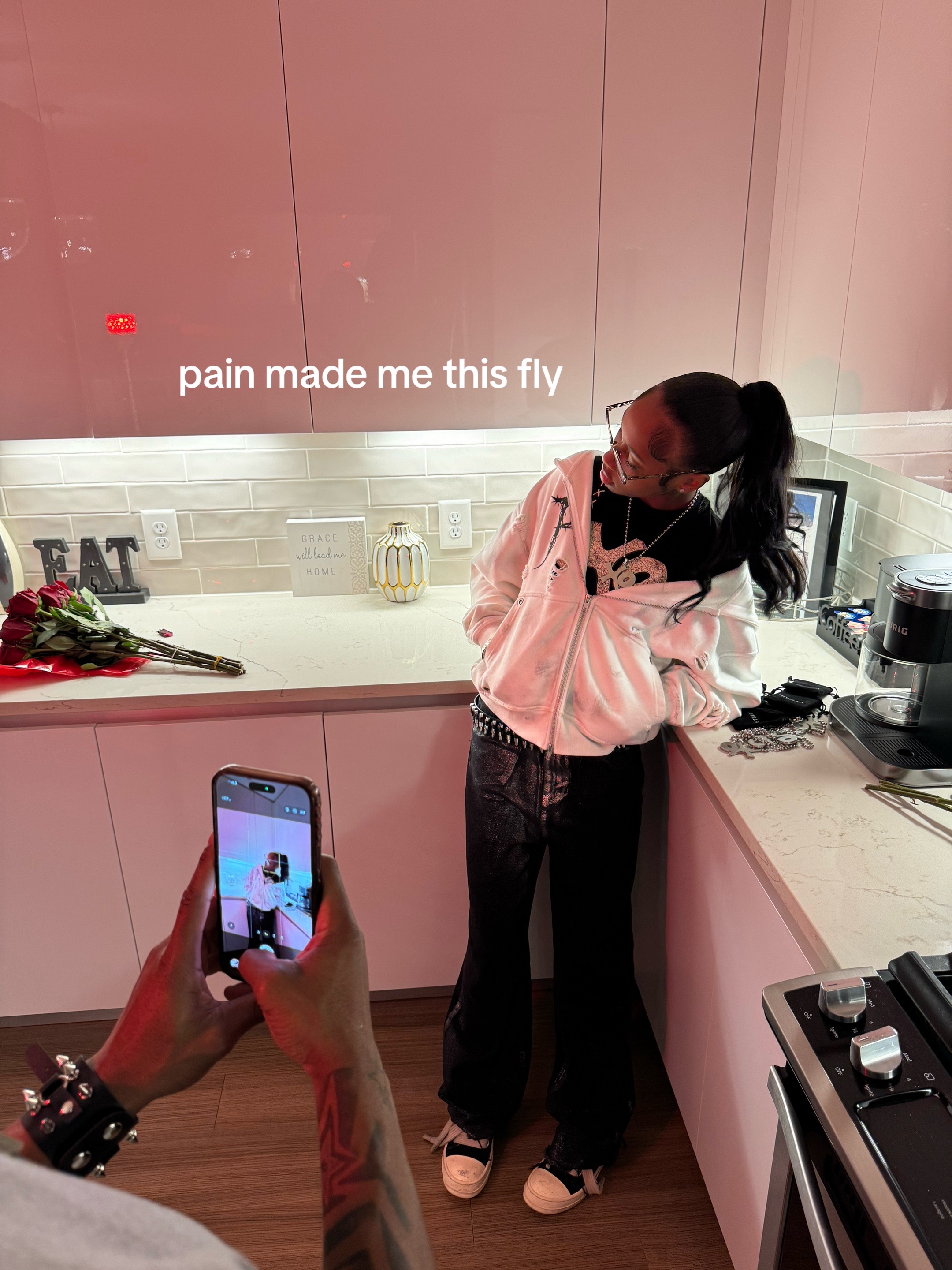 @HIYELLA
