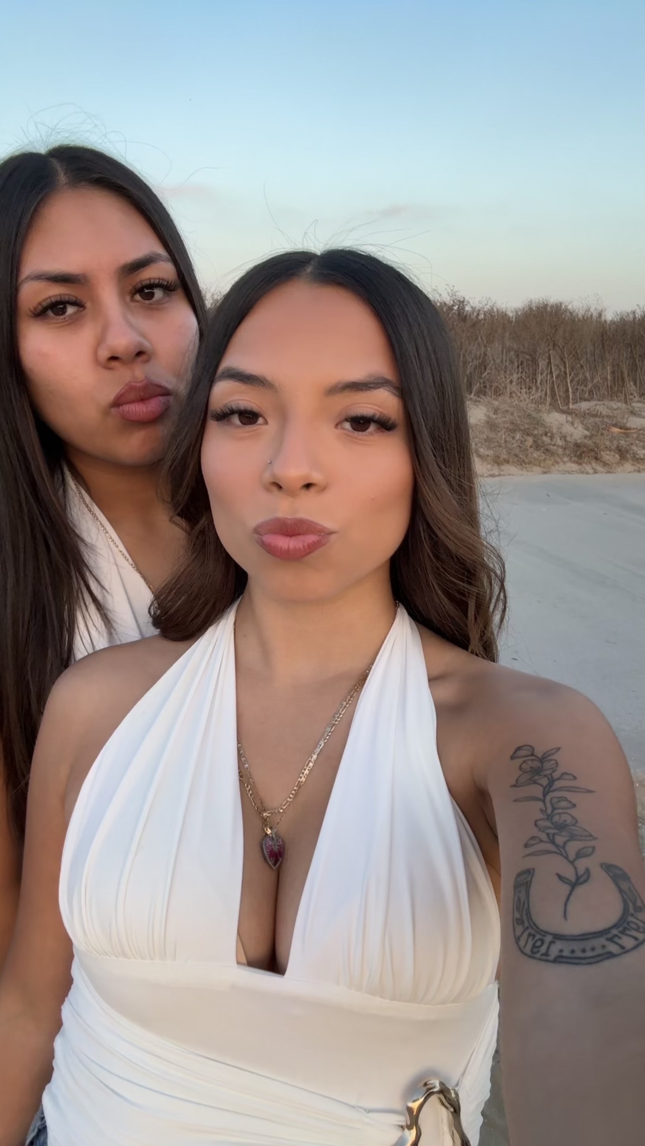 @myaꨄ