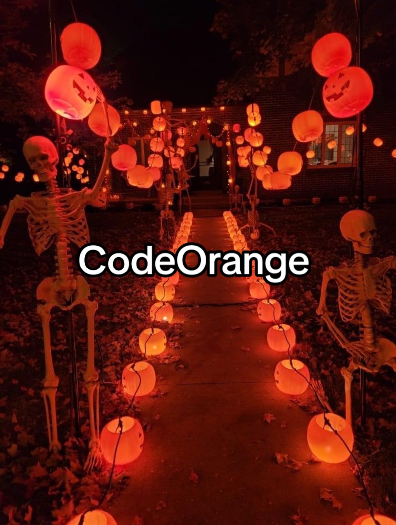 @SpookyToMerry