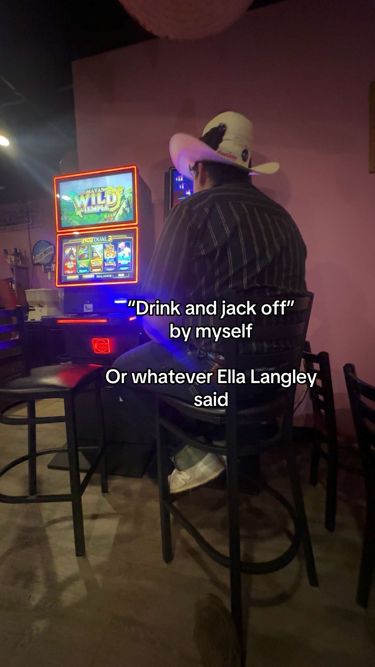 @𝒯𝓇𝒾𝓈𝓉𝒶𝓃 𝓁𝑒𝓌𝒾𝓈