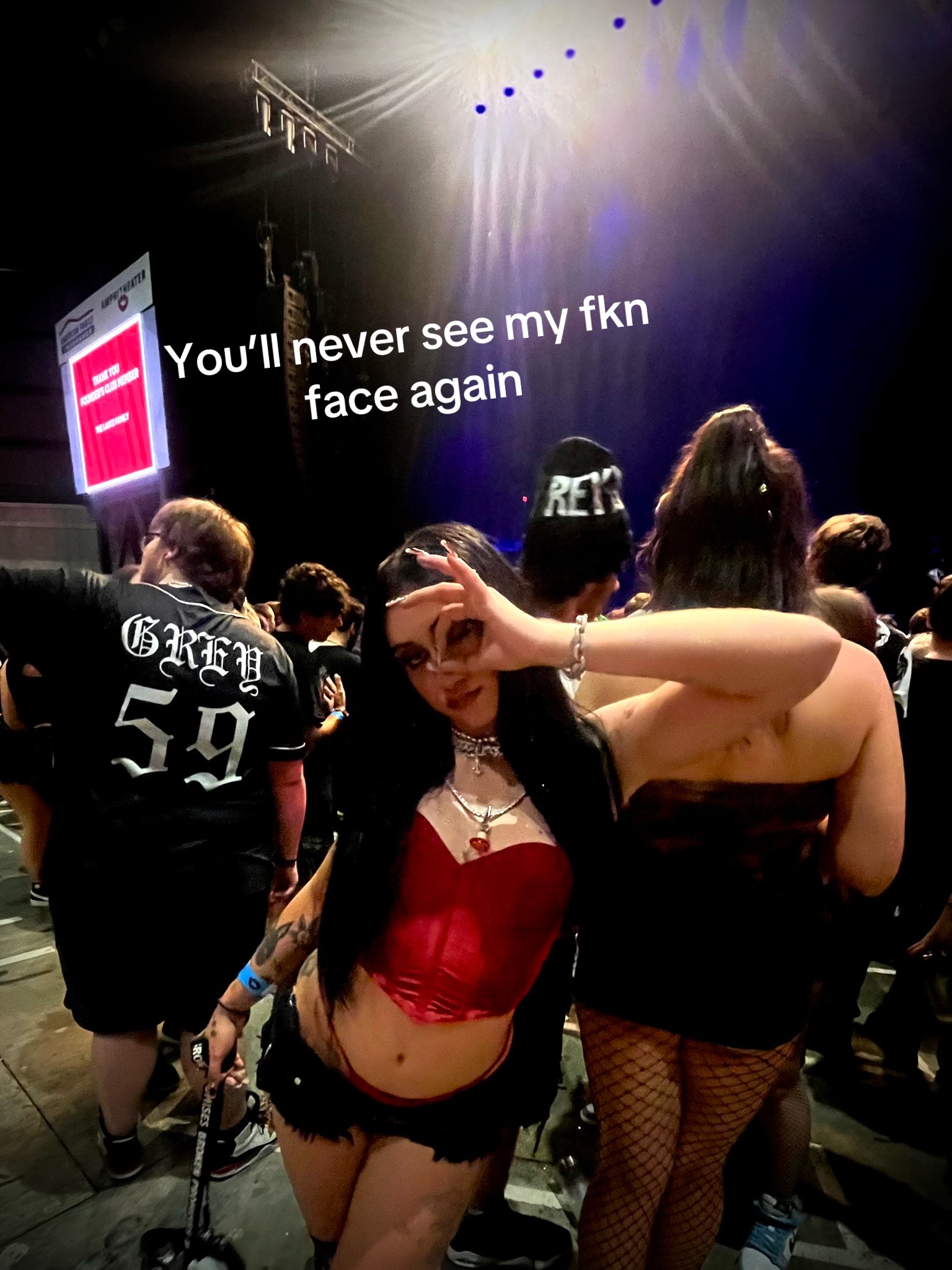 @Smellyanna