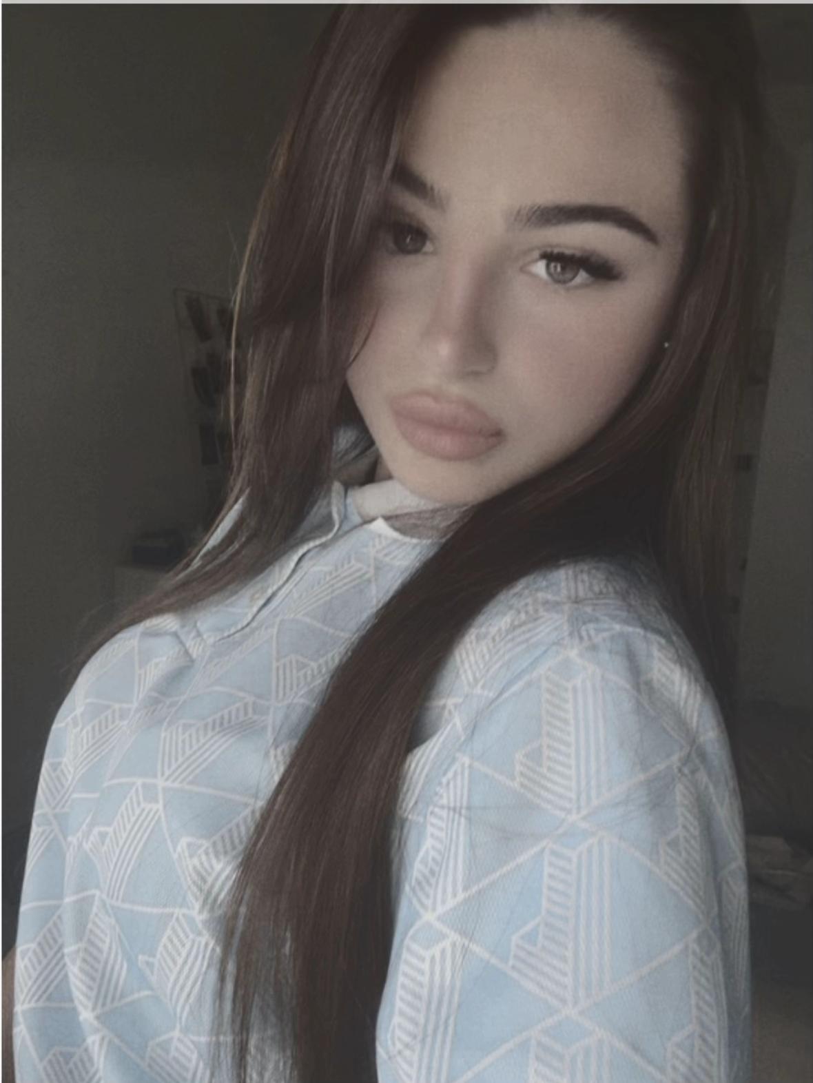 @noemy_1100