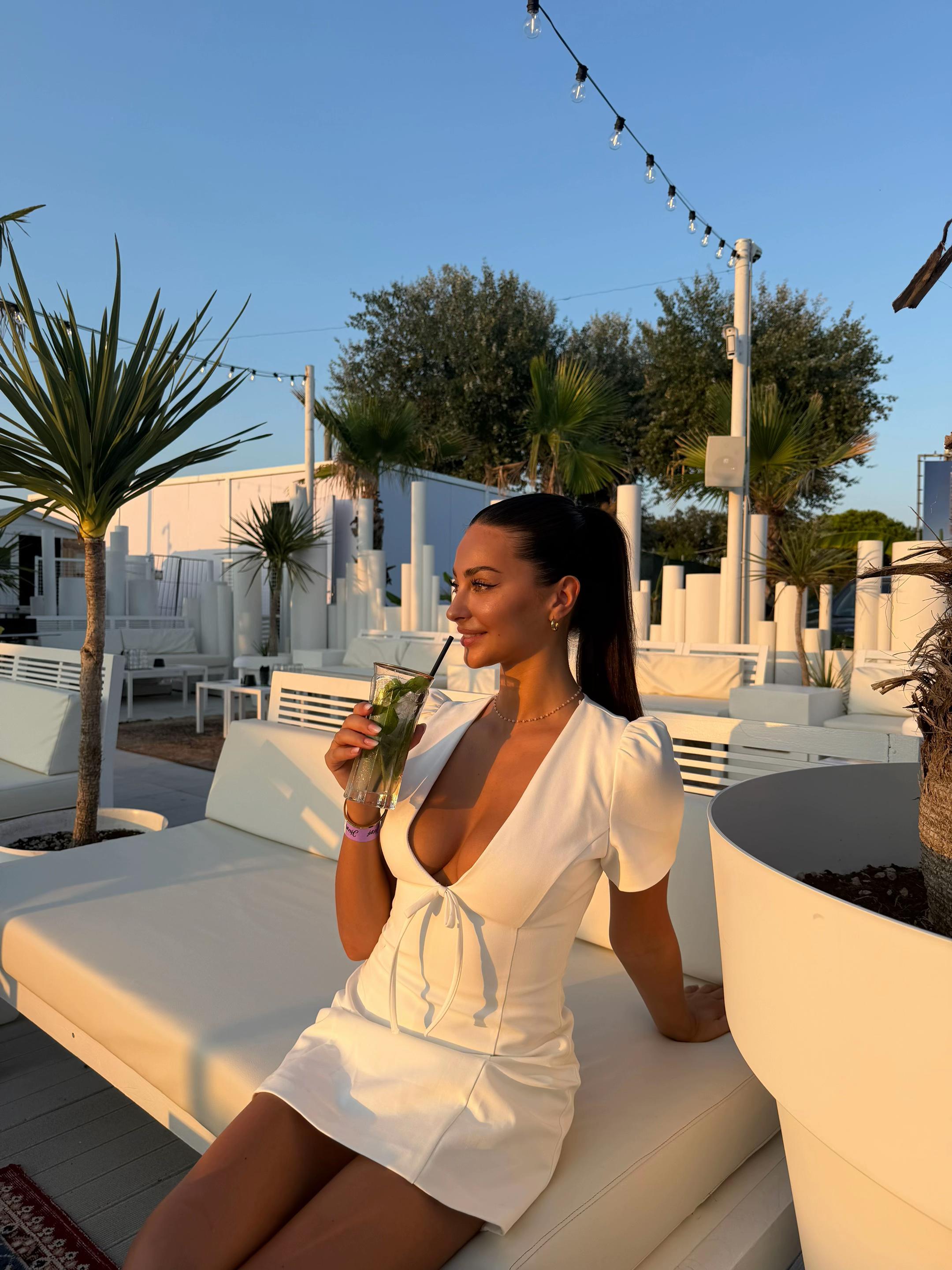 @elenatonini
