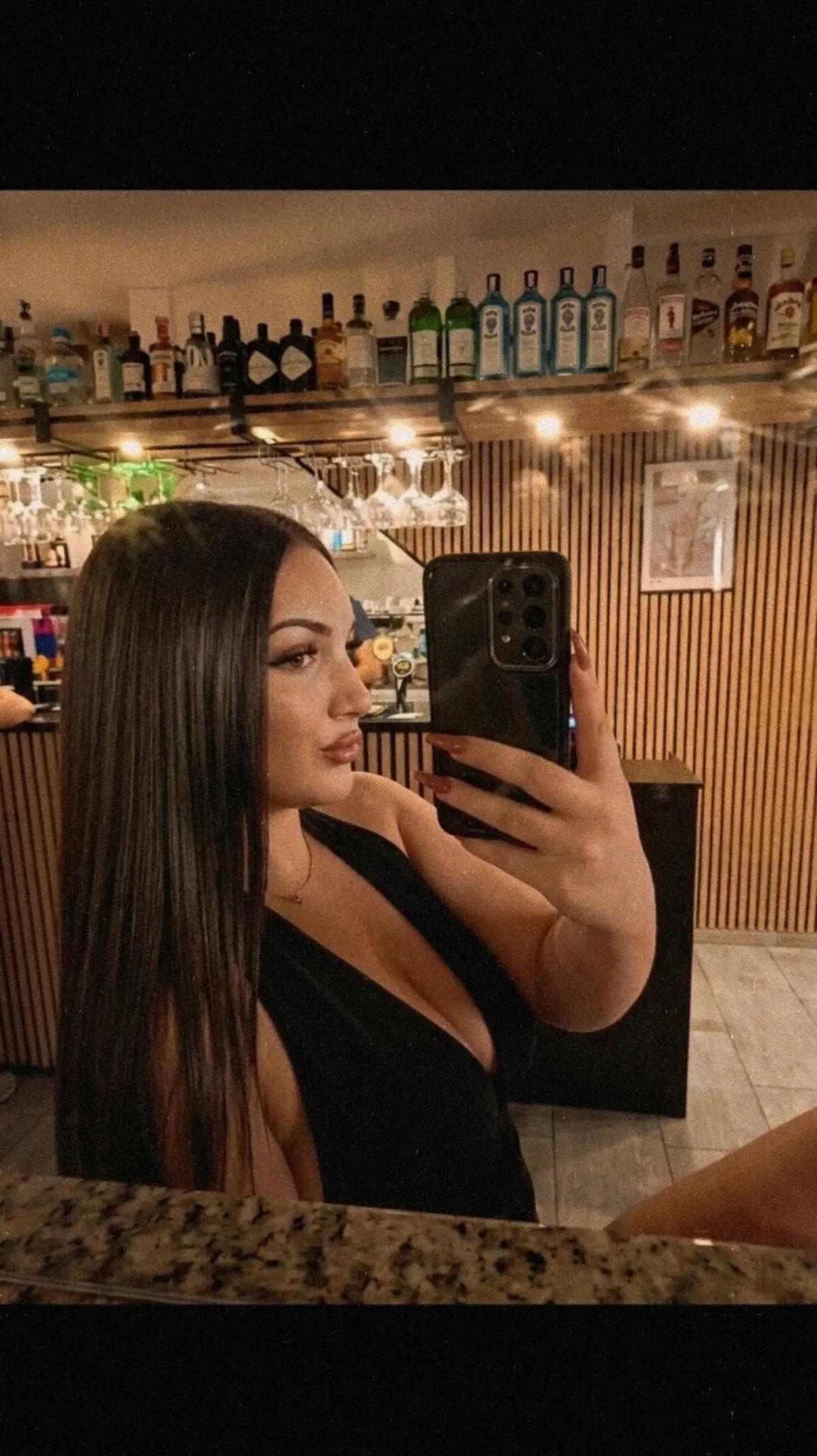 @LauraaSaba