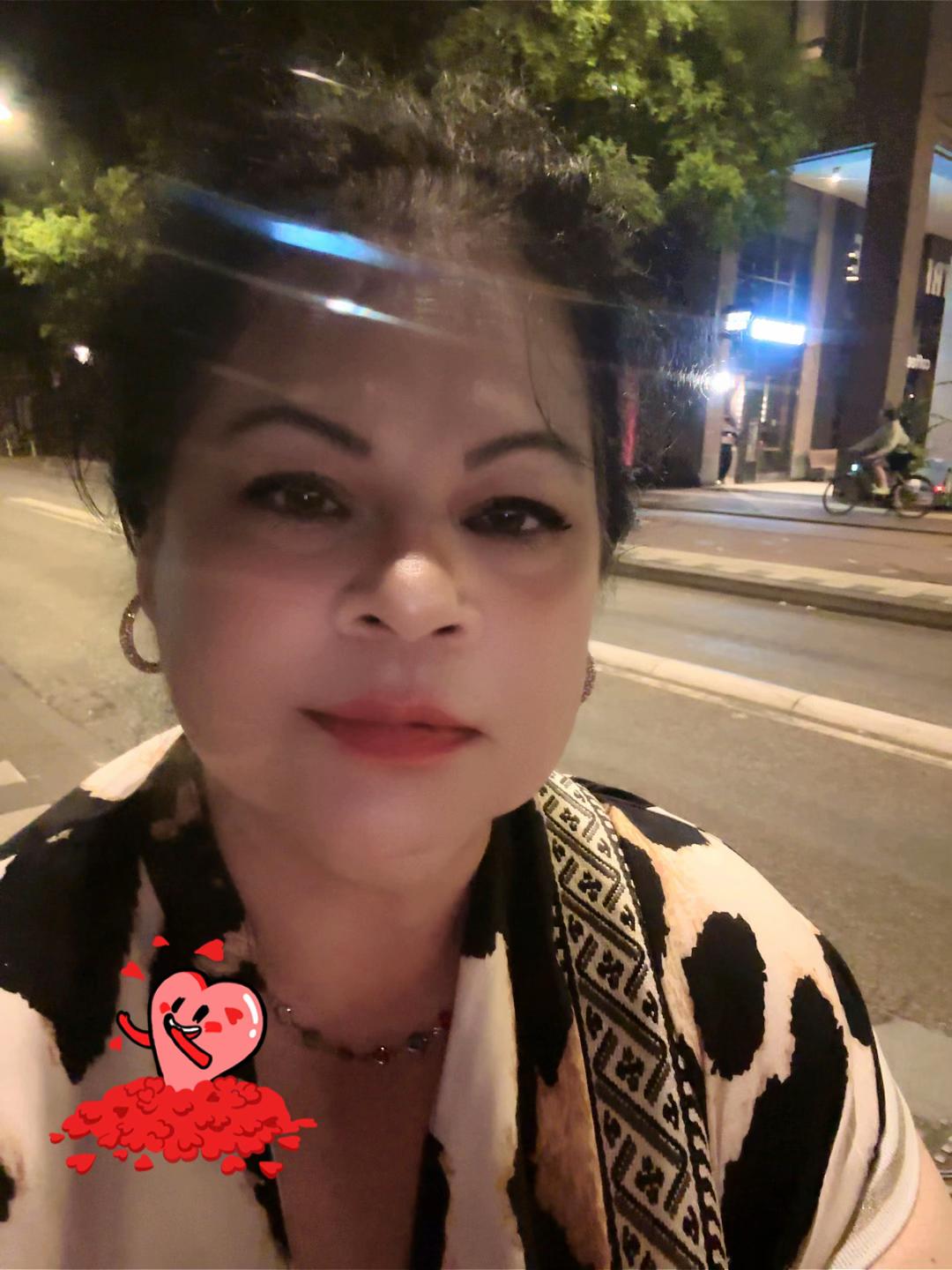 @Eselien55