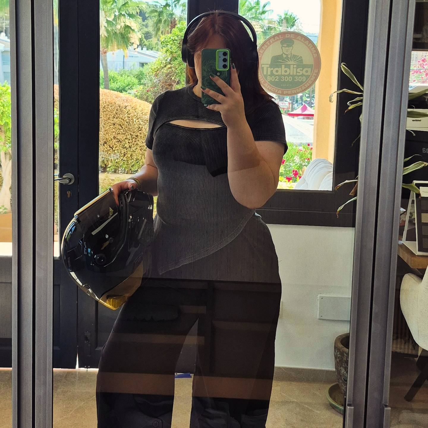 @✨