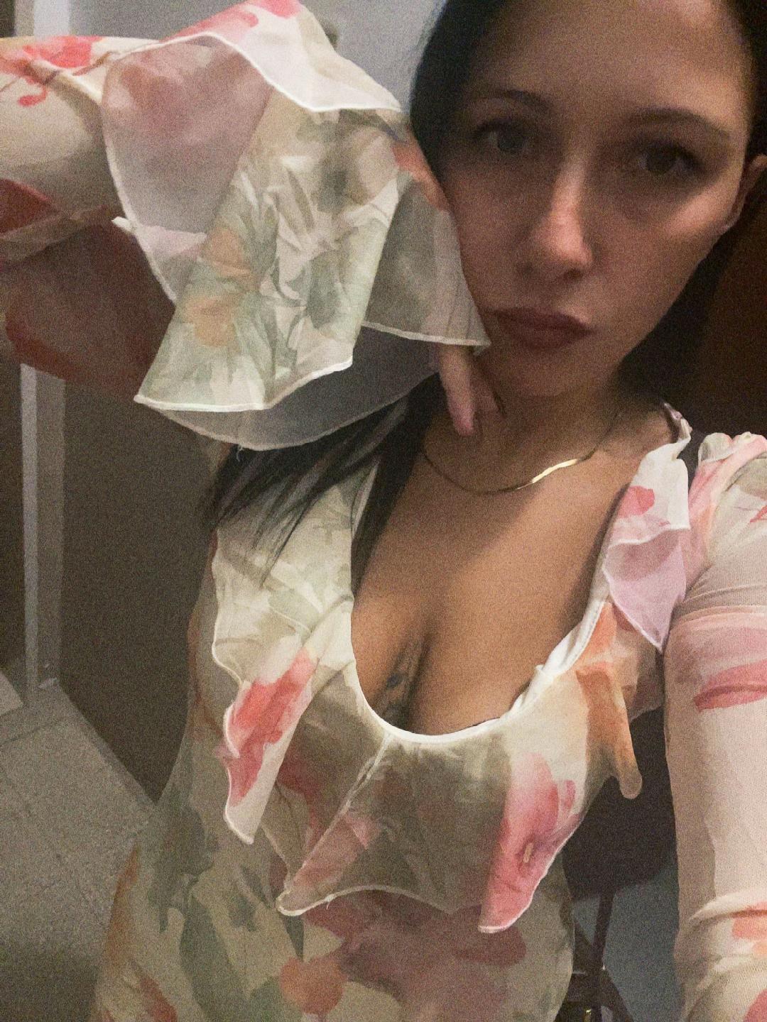 @Mary🖤🌙