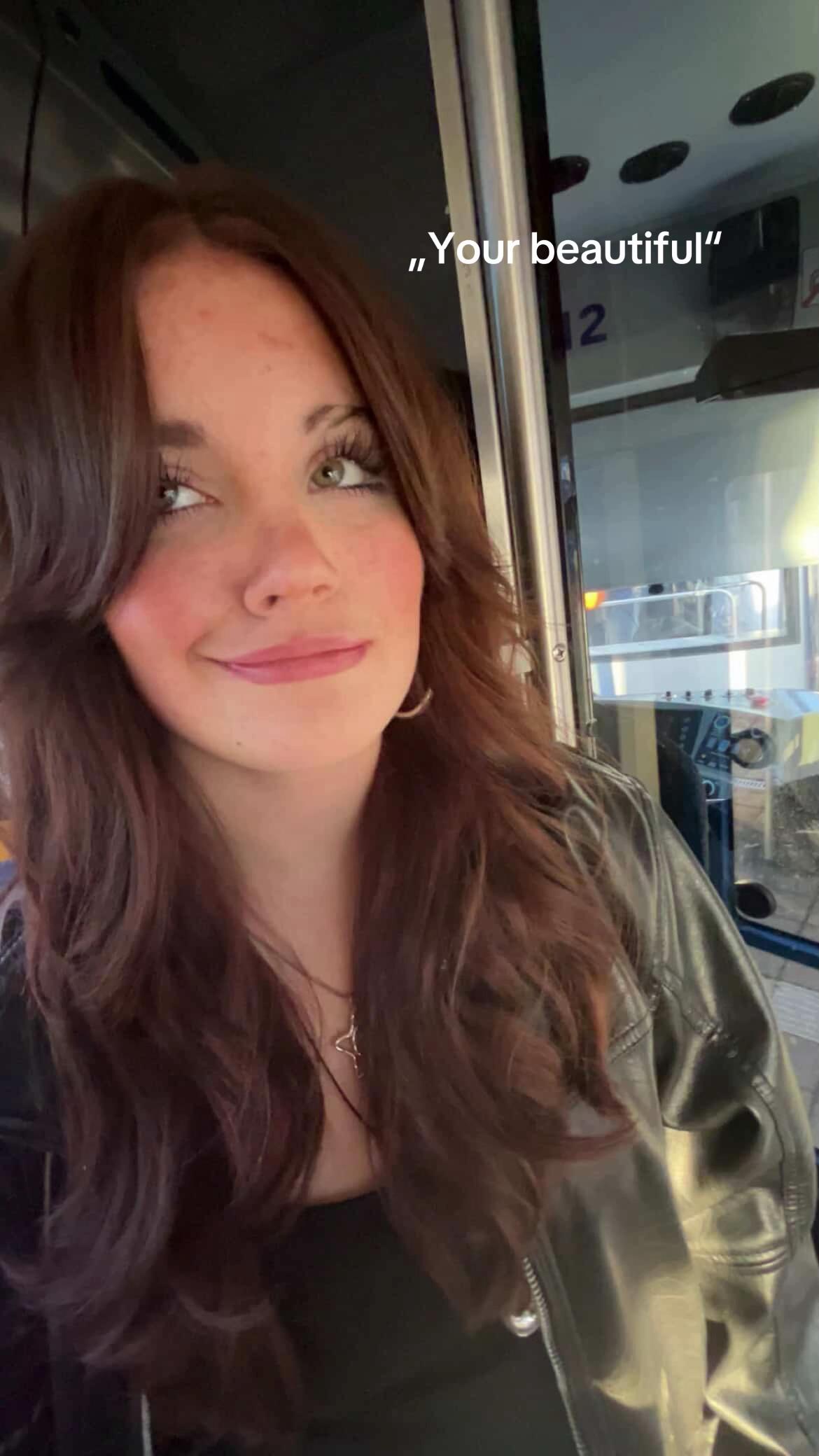 @onylx_rosa