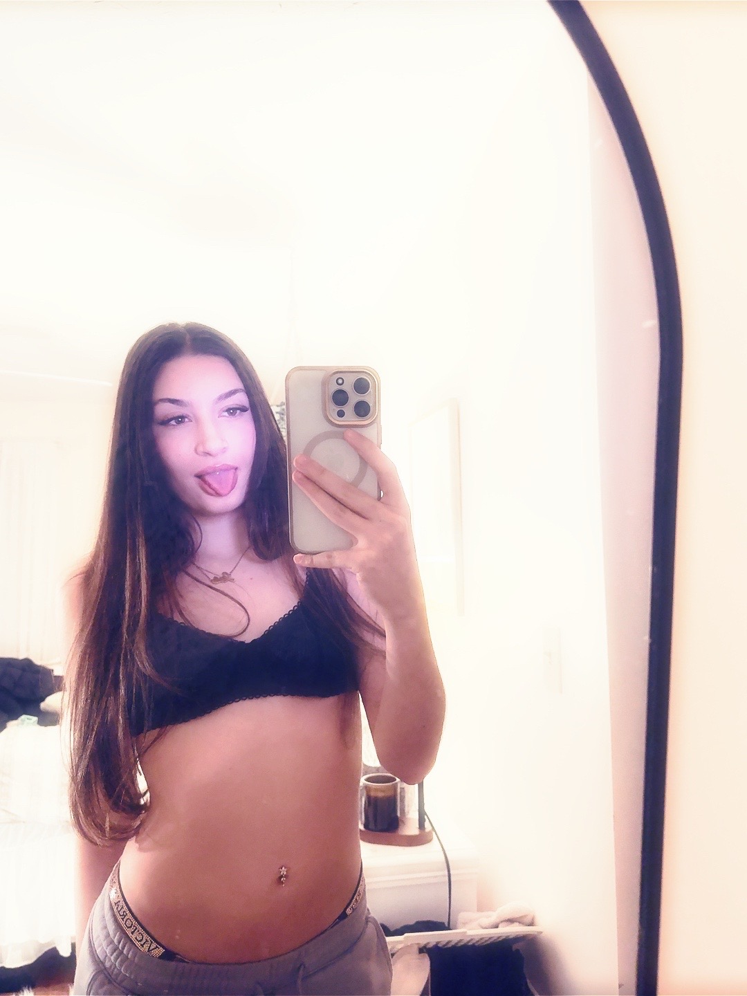@julie💋