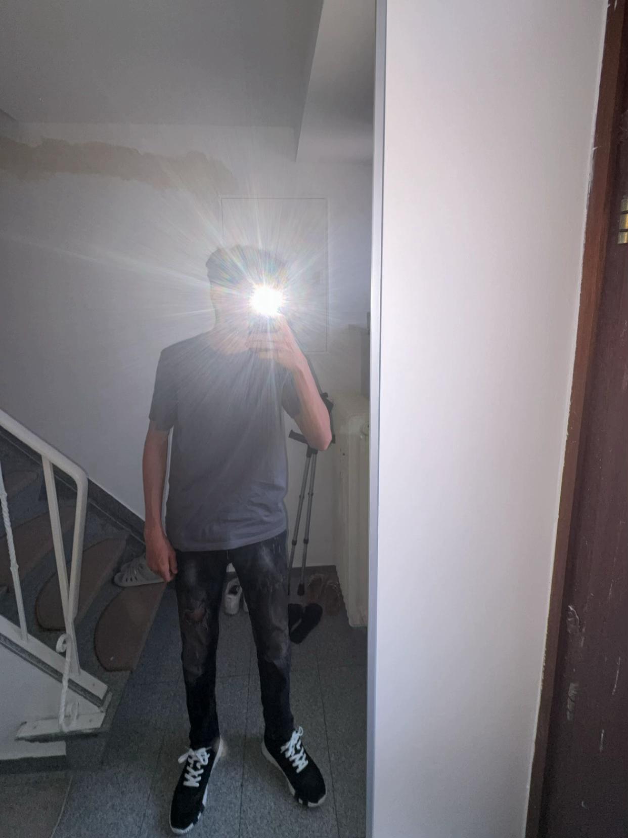 @💸