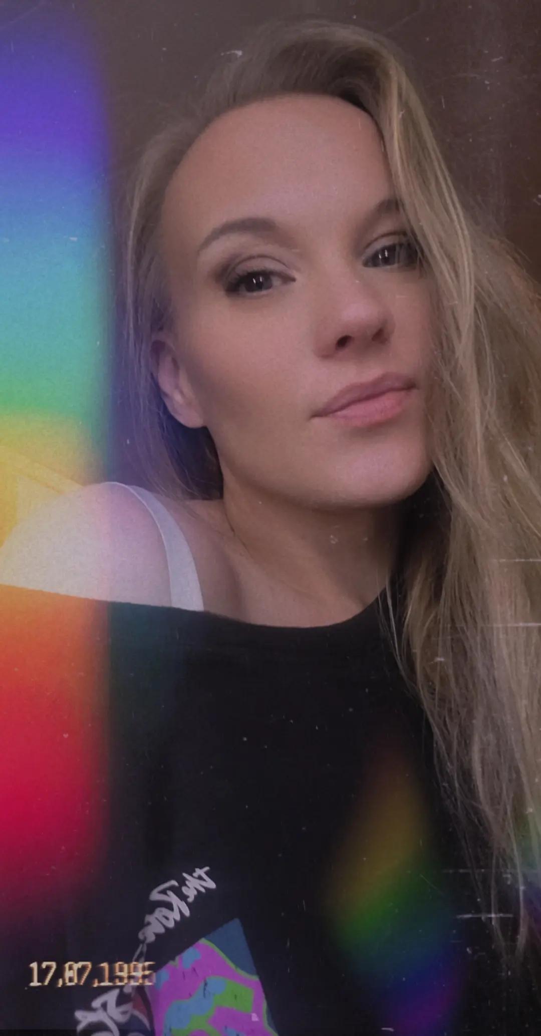 @EricaMae