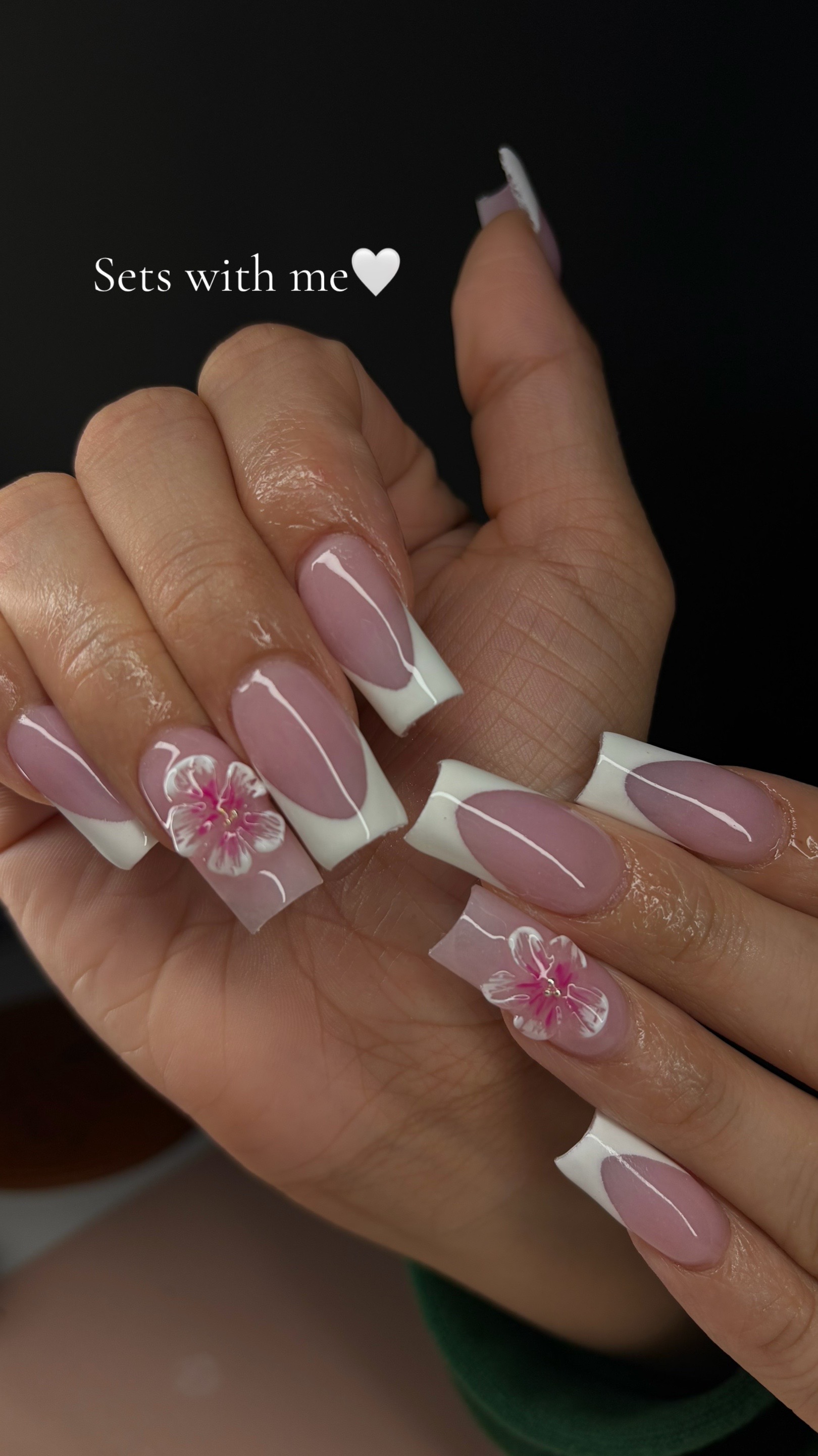 @Luz🤍||Nail Tech💅🏽