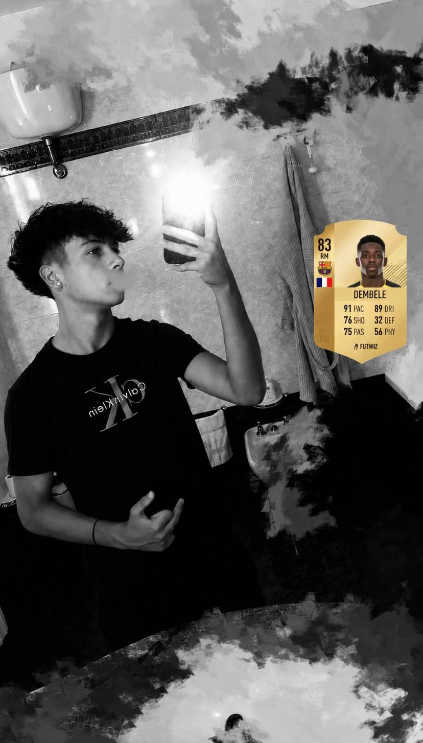 @_riccardoruggerii