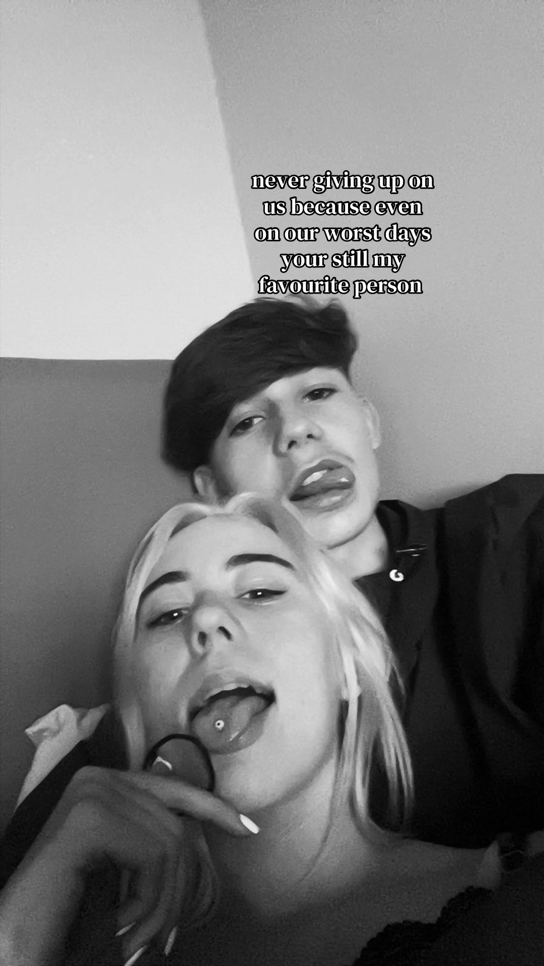 @Laceyxmarie