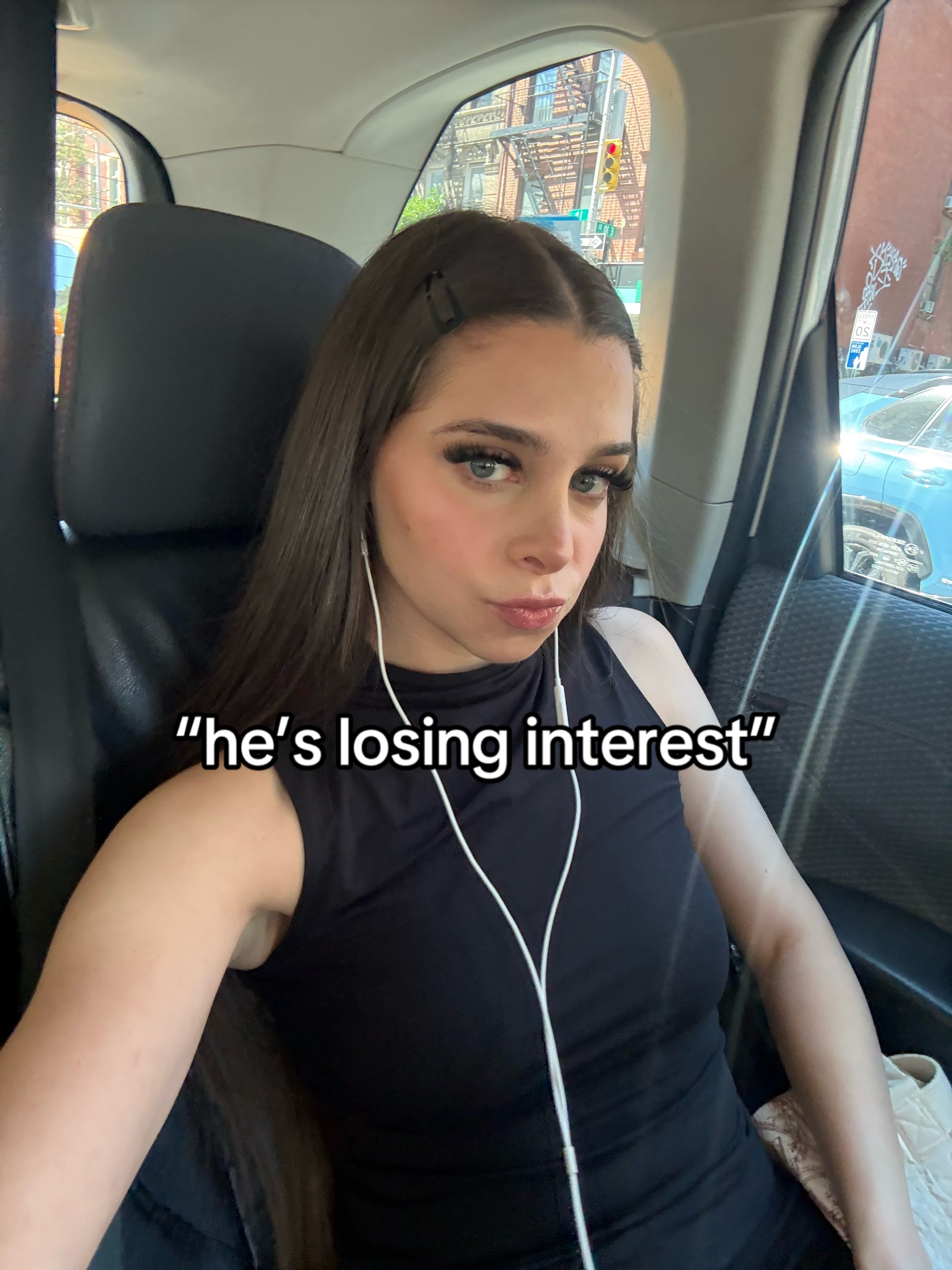 @hothighpriestess 🧿🤍