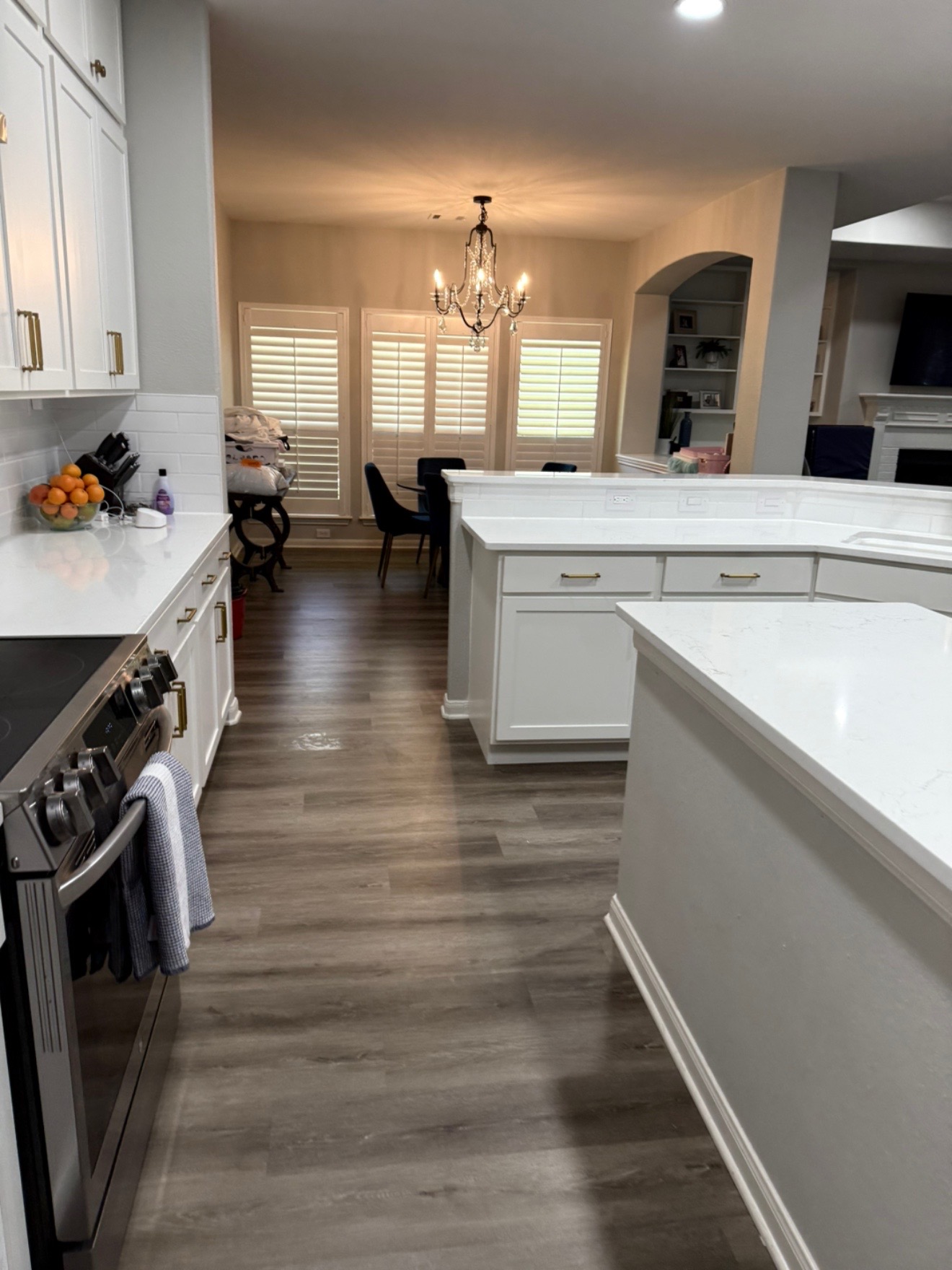 @laly cleaning services