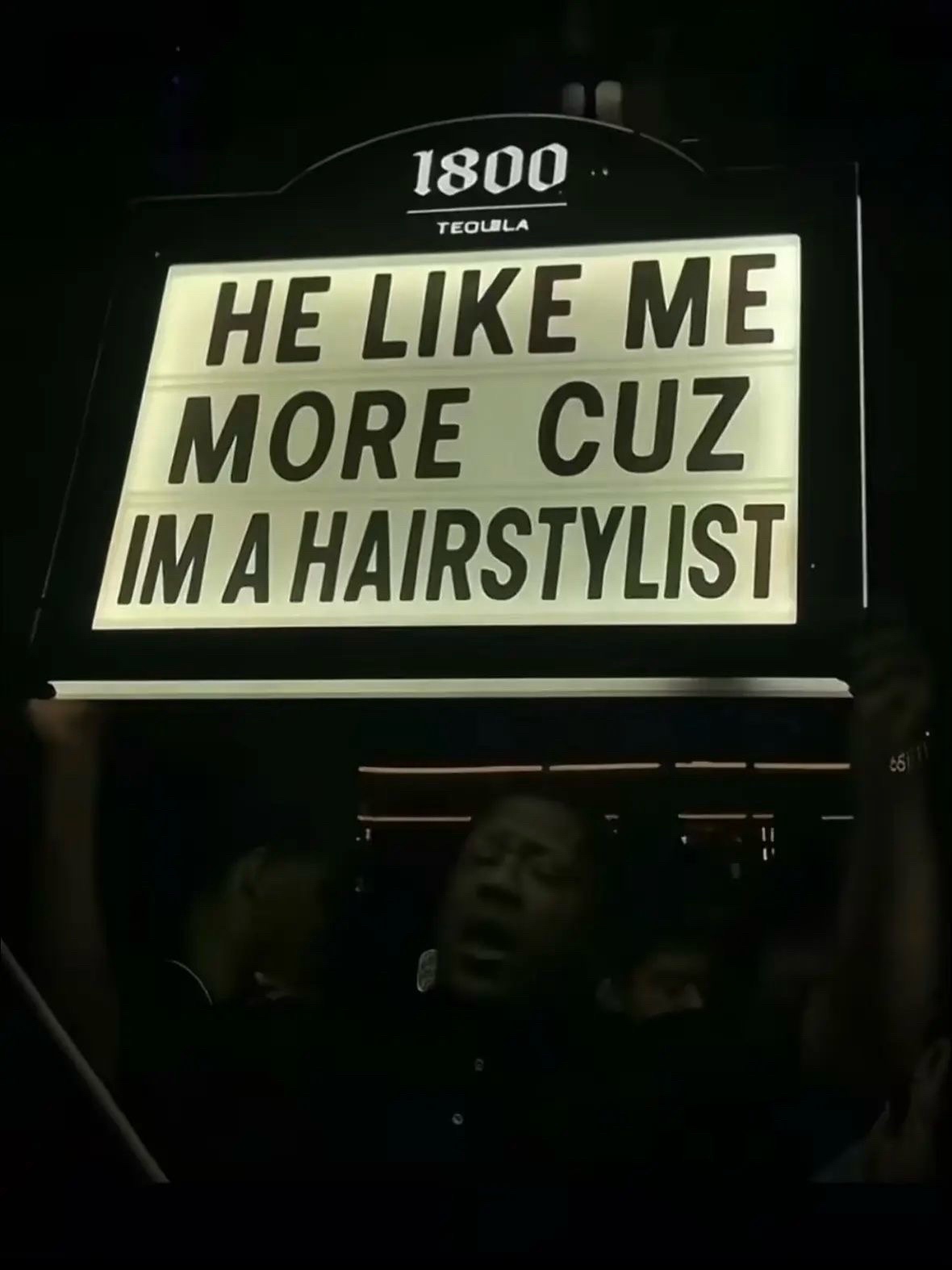 @blondedbyzoey•INDIANA STYLIST•