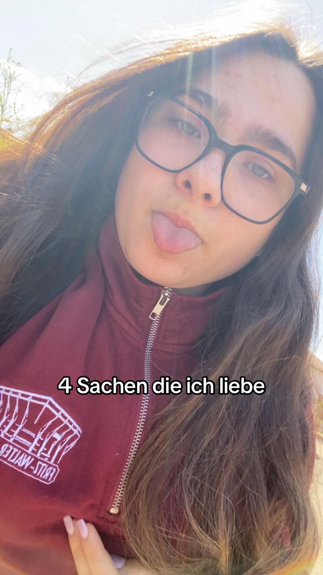 @Nina ྀི