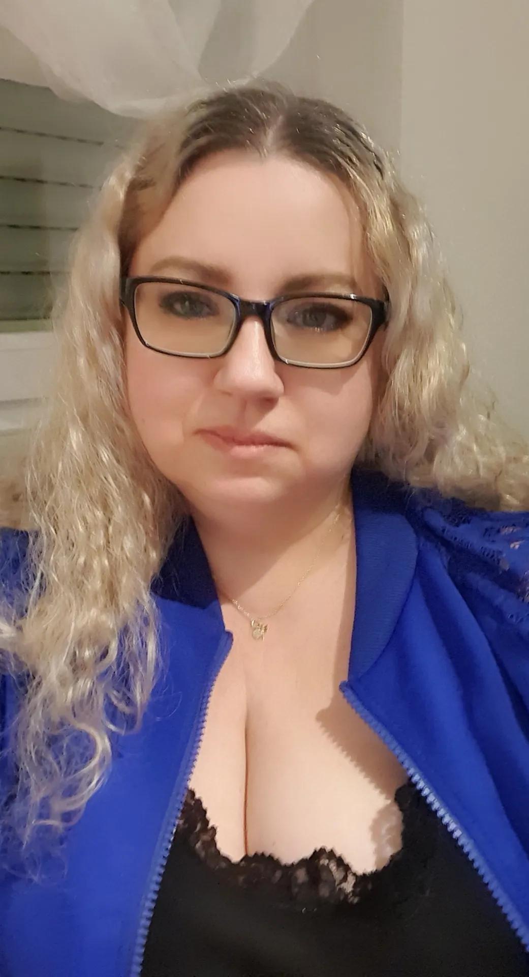 @nadja🇰🇿🇷🇺🇩🇪